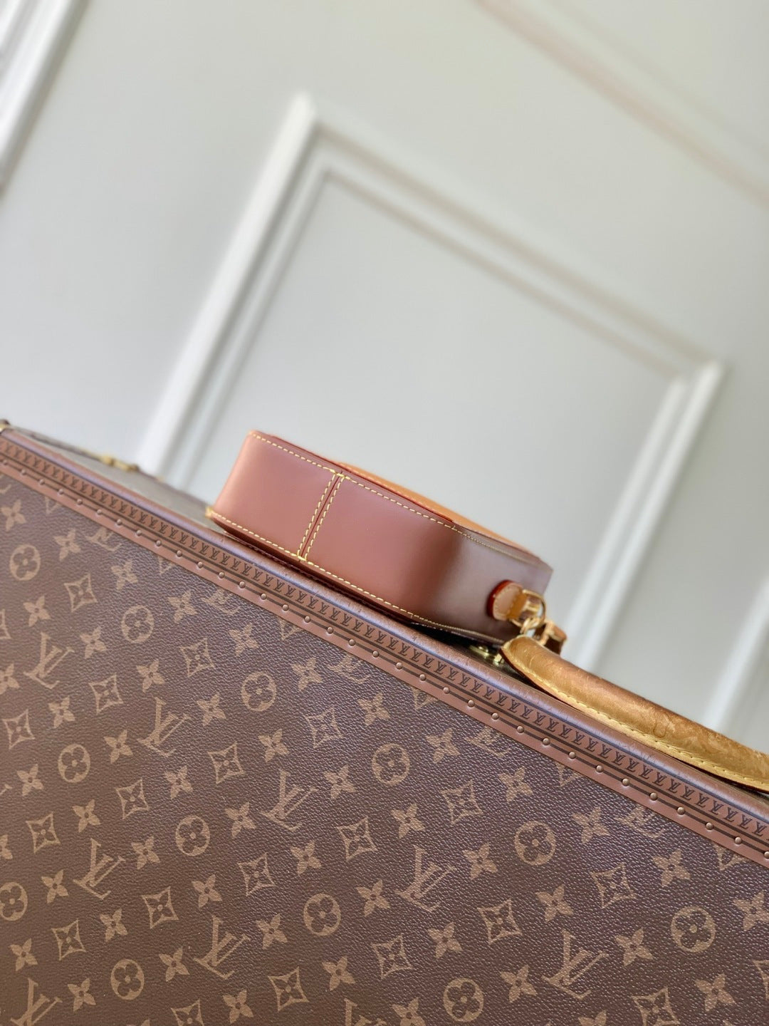 LV 2025 Toast Wearable Wallet 20cm Camel Brown Leather 347100