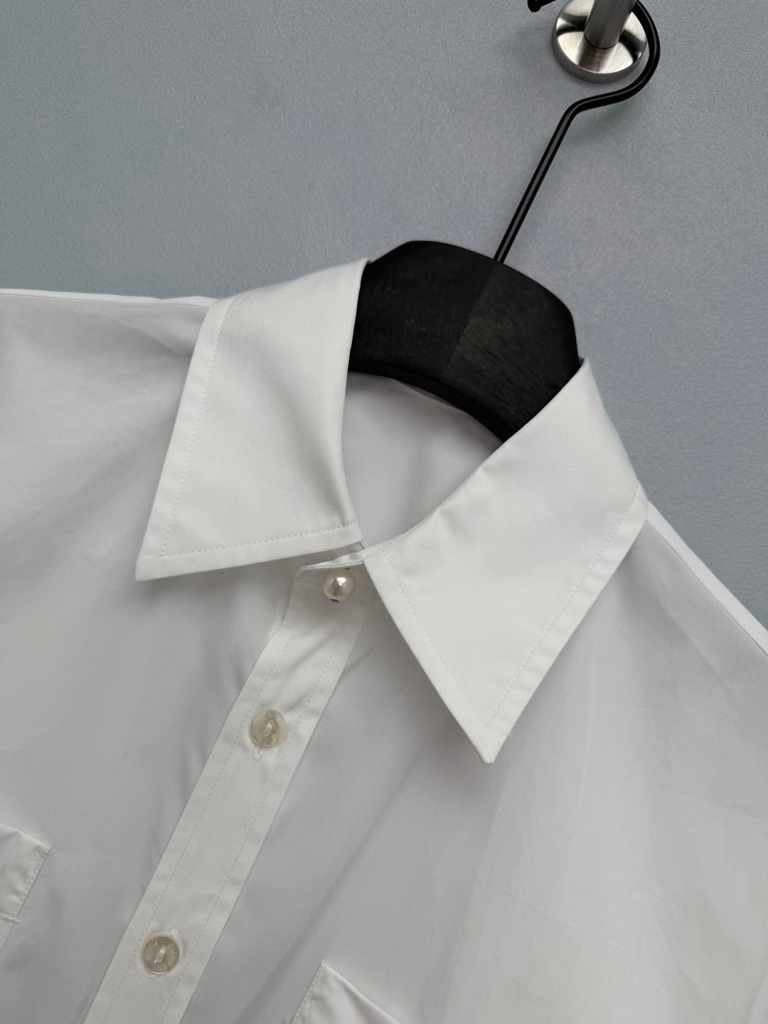 Chanel 2026 Pearl Button Chain Trim Short Shirt White Cotton 213056