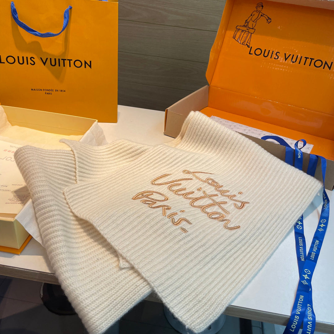 LV Exclusive  Scarf 180cm White Wool 978802