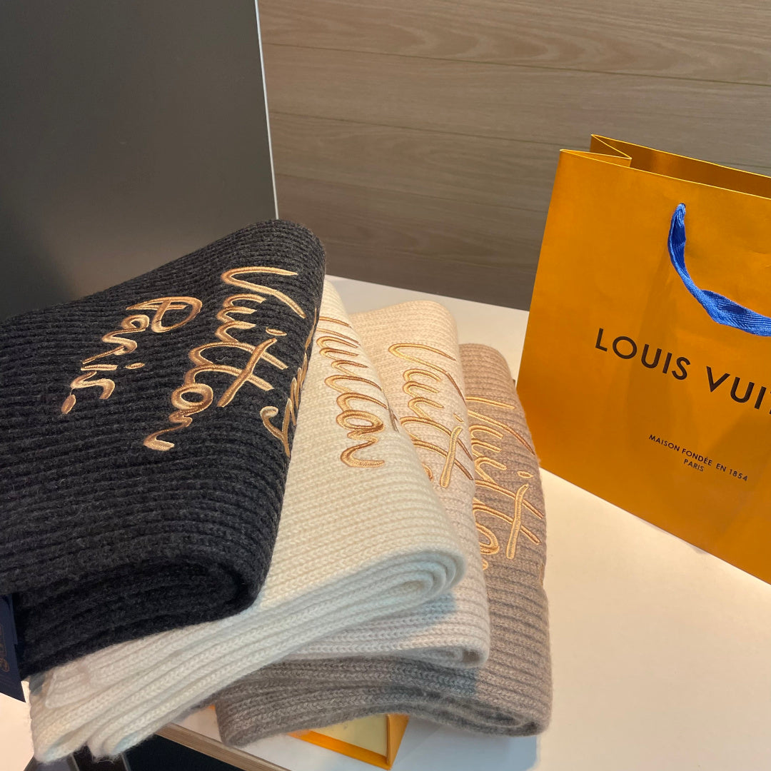 LV Exclusive Scarf 180cm Light Beige Wool 978803