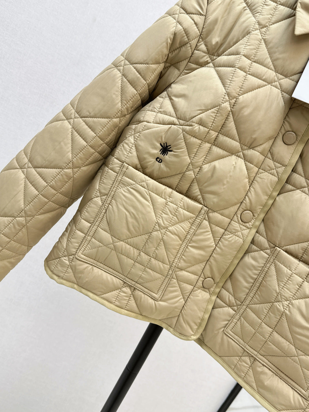 CD 25 Plaid Quilted Lapel Set Beige Cotton