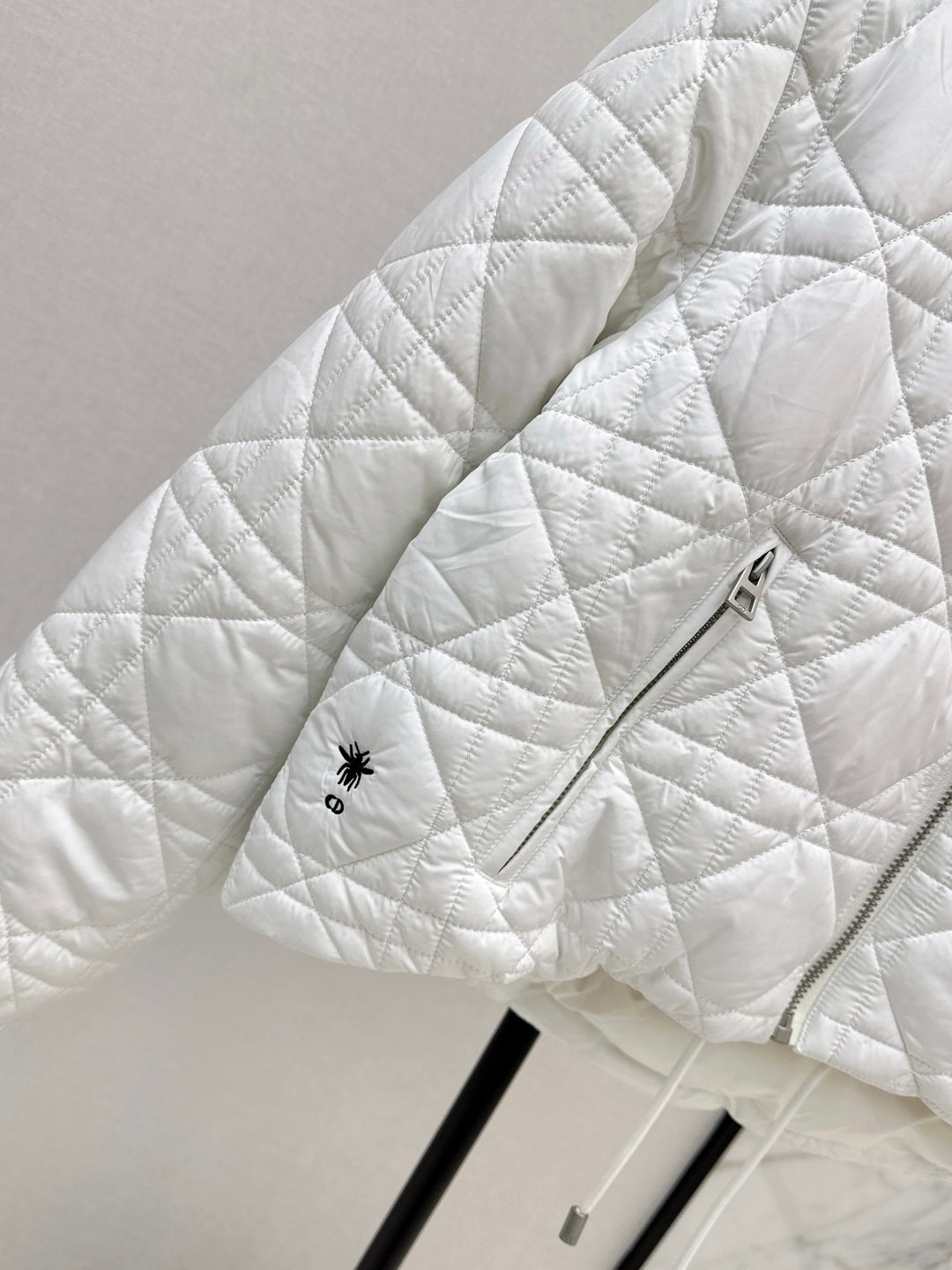 CD 25 Down jacket with hood polyester