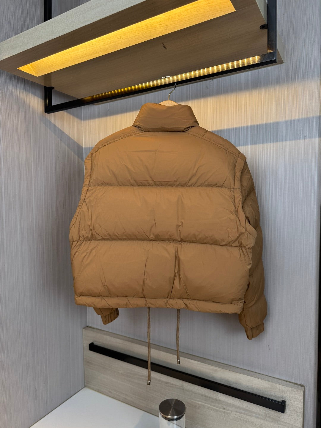 Moncler 25 Down Jacket With Detachable Sleeves  285711