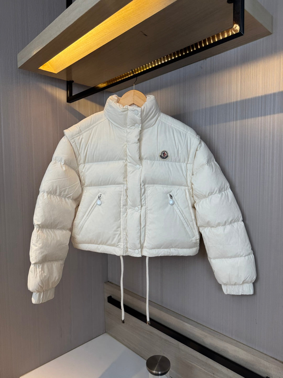 Moncler 25 Down Jacket With Detachable Sleeves  285711