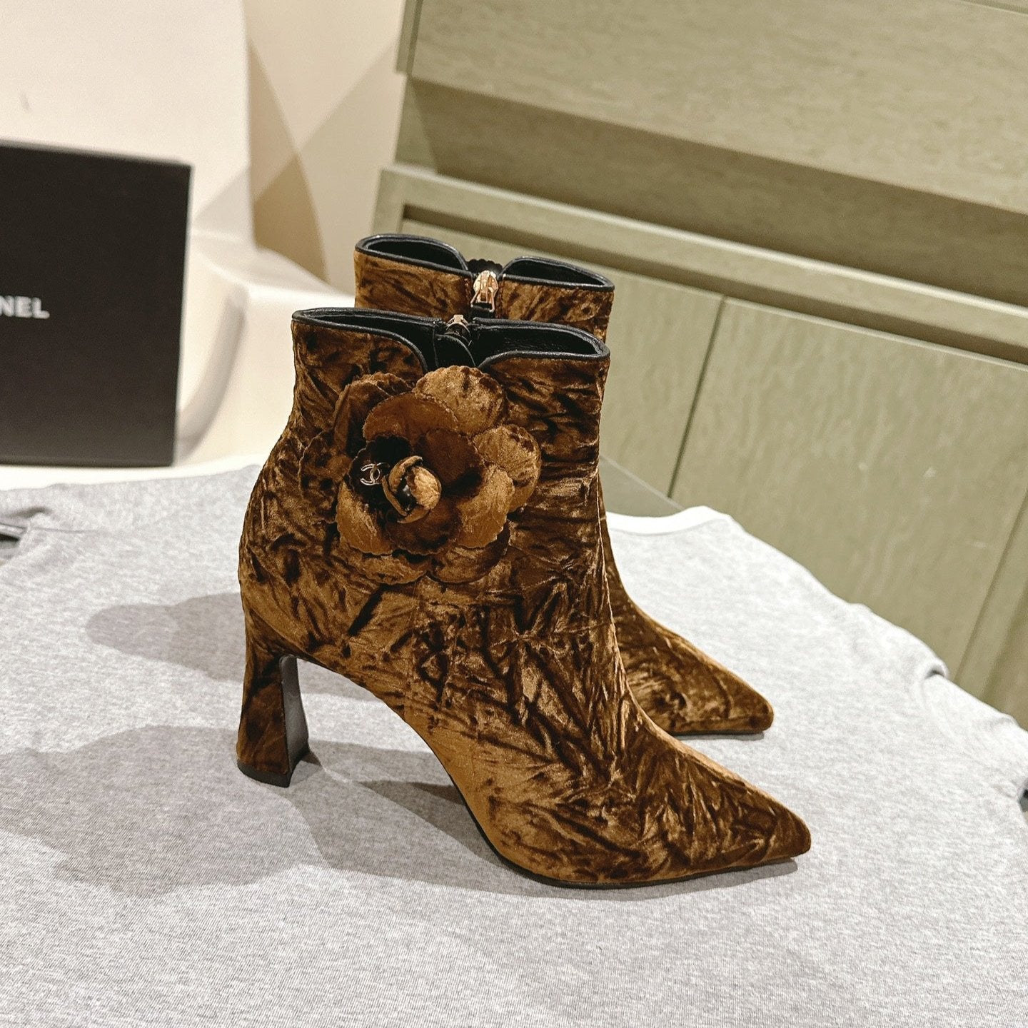 CC Ankle Boots 85mm Brown Yellow Rough Velvet Fabric