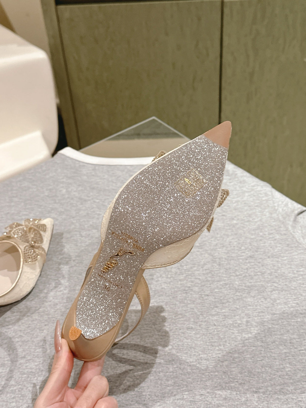 RC 25C Slingback Flower High Heel 7.5cm Beige Silk Rhinestones 268081