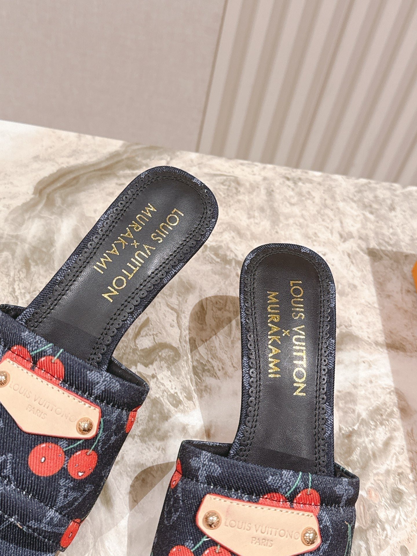 LV 26ss Slippers 45 Navy Blue Denim Leather 656923