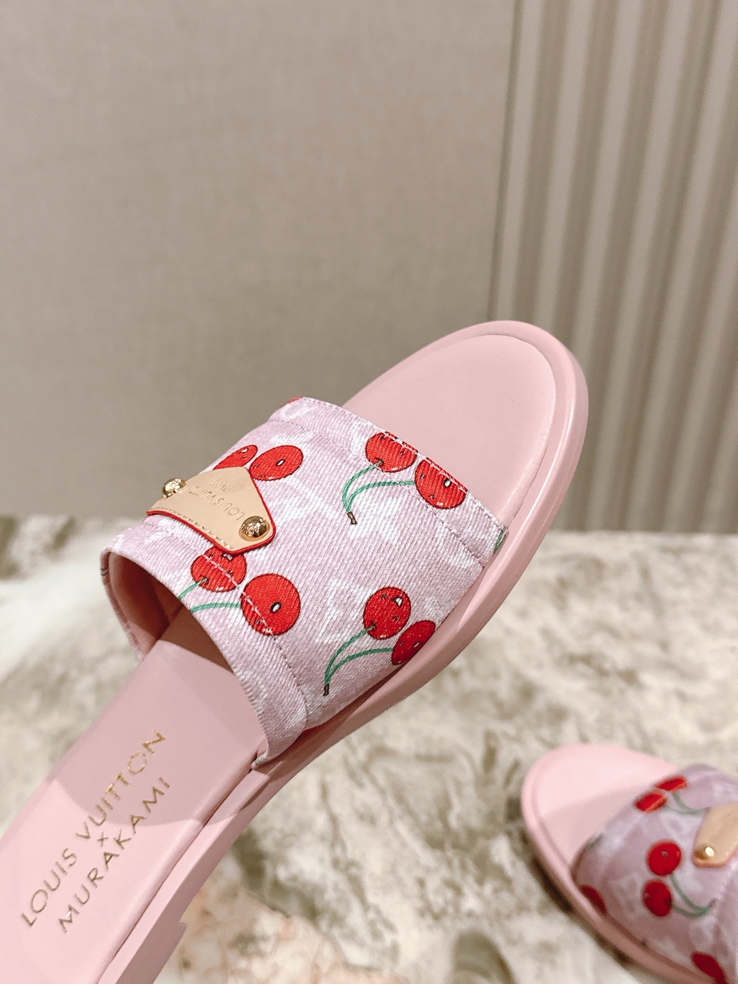 LV 26ss Slippers Light Pink Red Denim Leather 656931