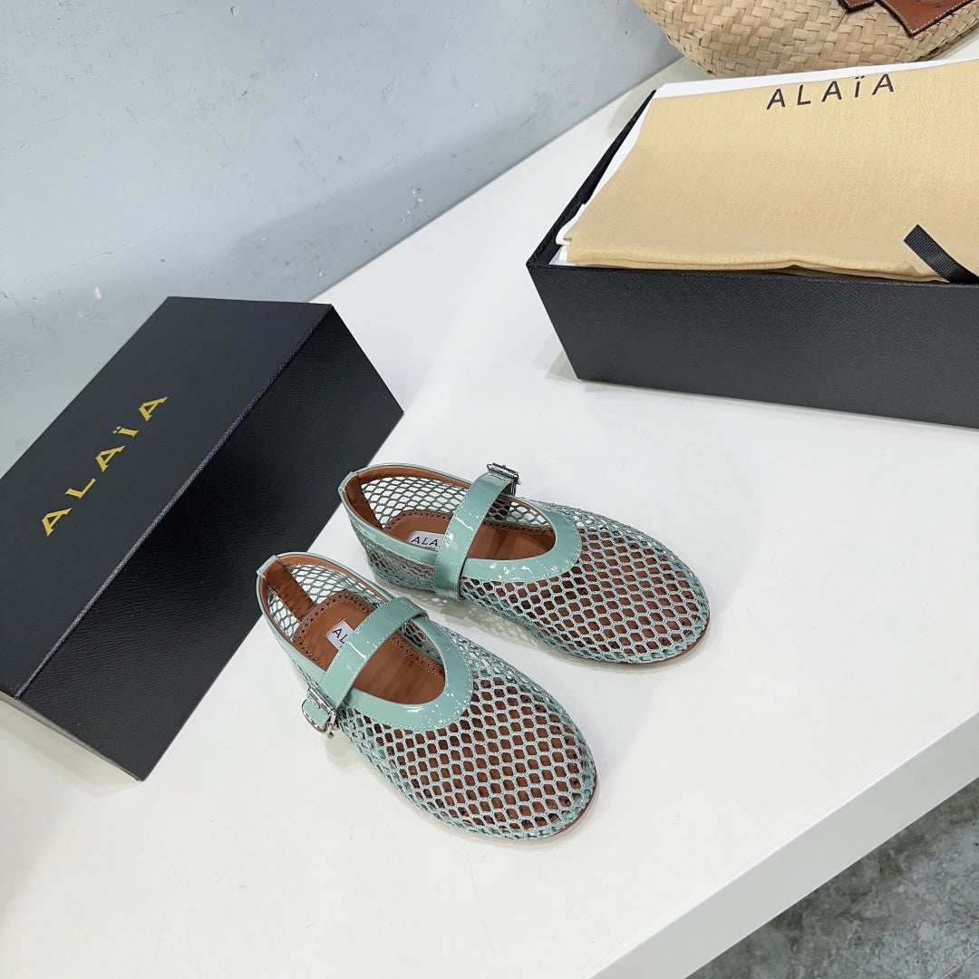 Alaia 25 Laminated Fishnet Ballet Flats Lagoon Green Lambskin 677172