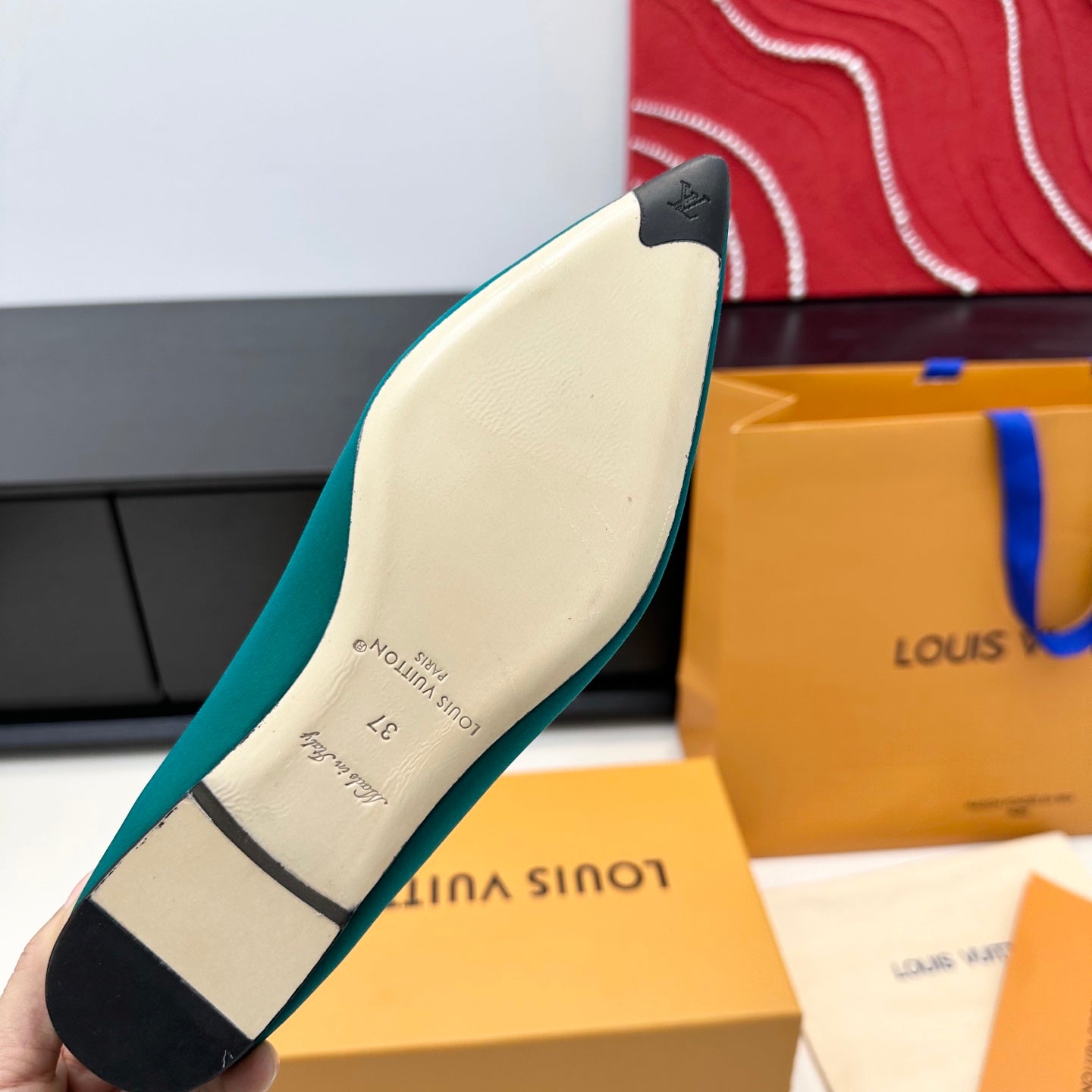 LV 26s Pointed-Toe Ballet Flat Teal Blue Premium Satin 622437