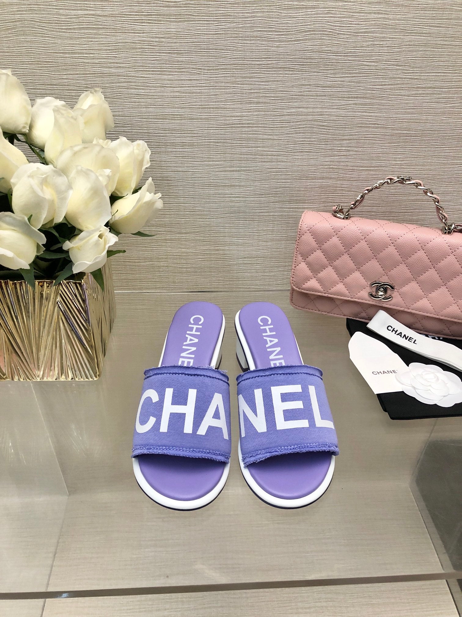 CC 25C Mid Heel Mule Pearl Violet Fabric Material 212960