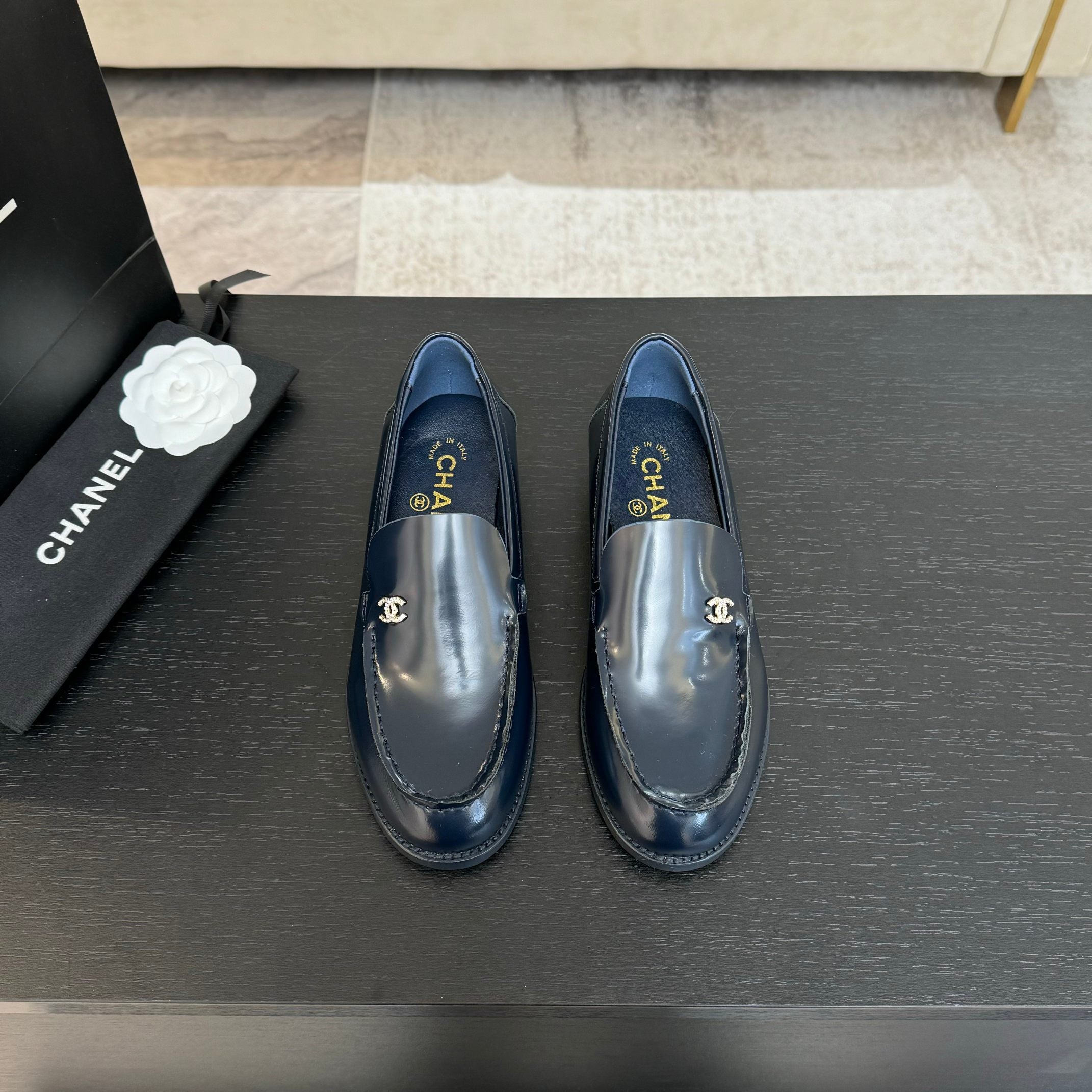 CC 25C Moccasins Dark Blue Patent Leather