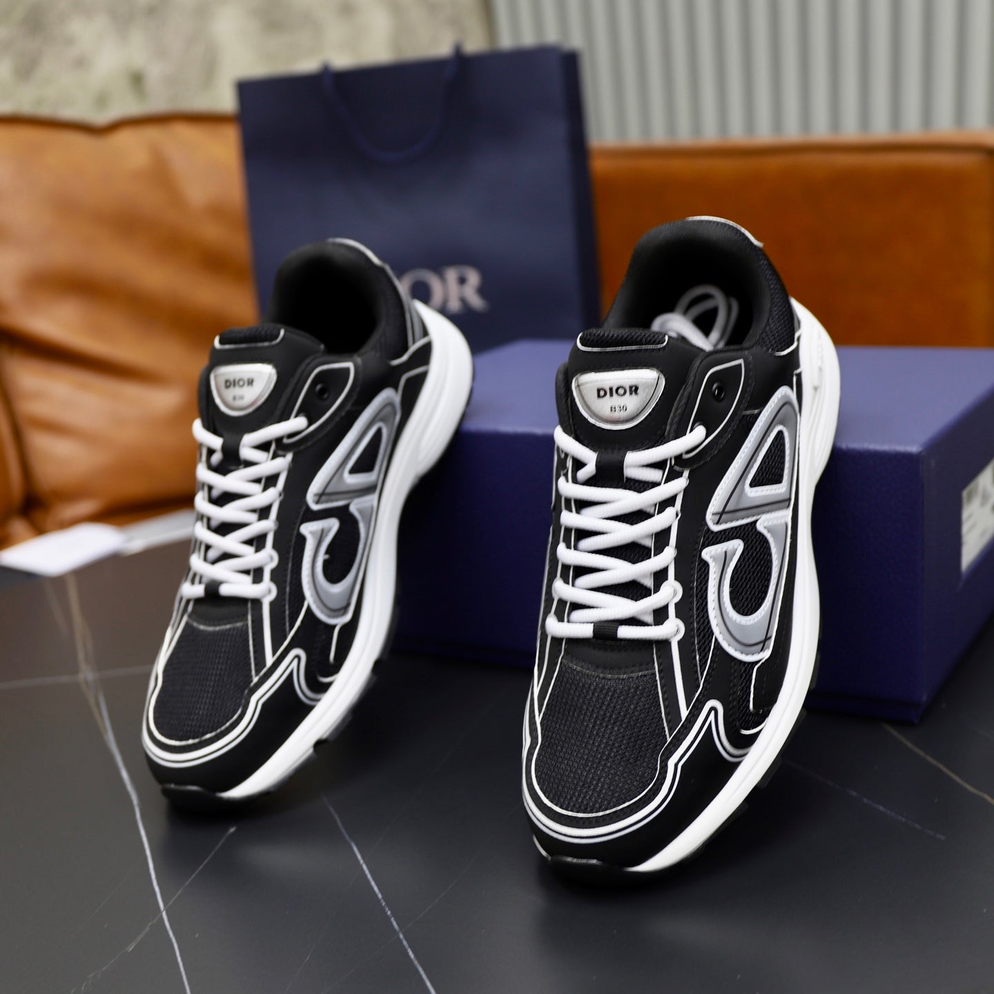 CD B30 Sneaker Black Mesh 643613