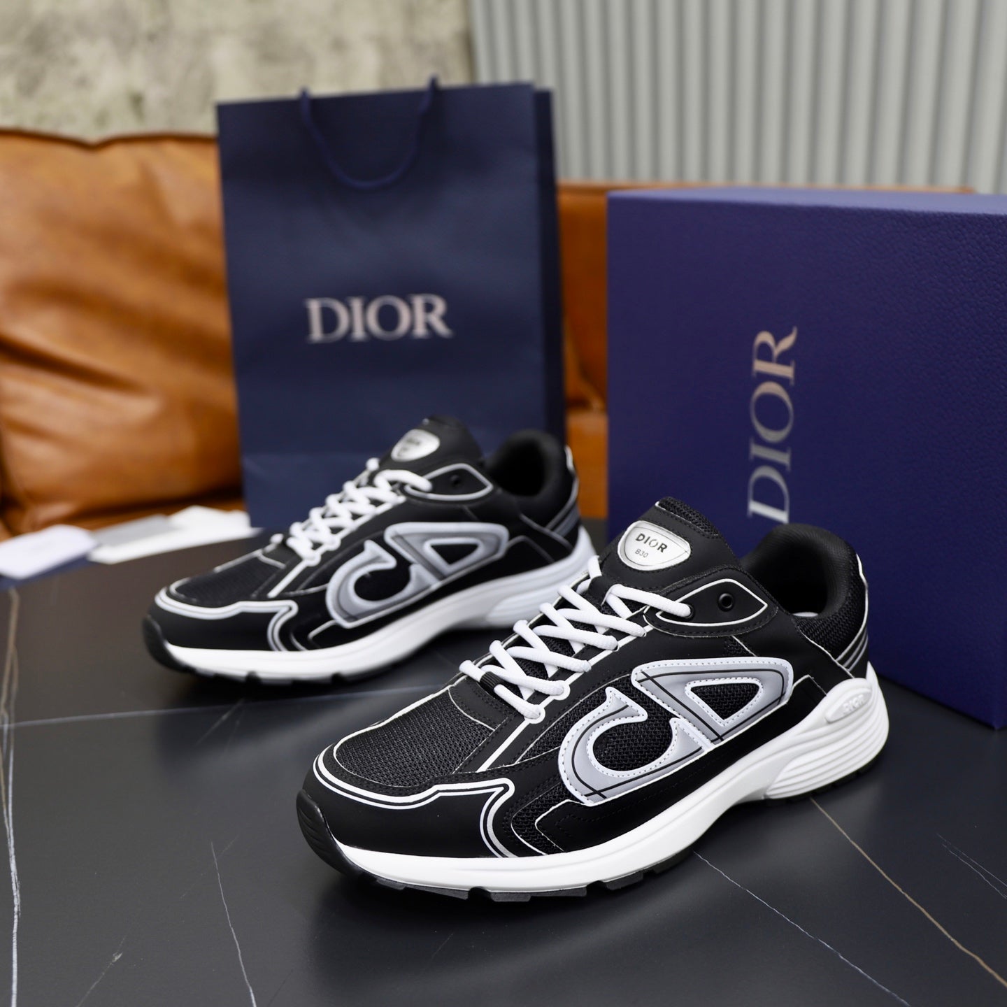 CD B30 Sneaker Black Mesh 643613