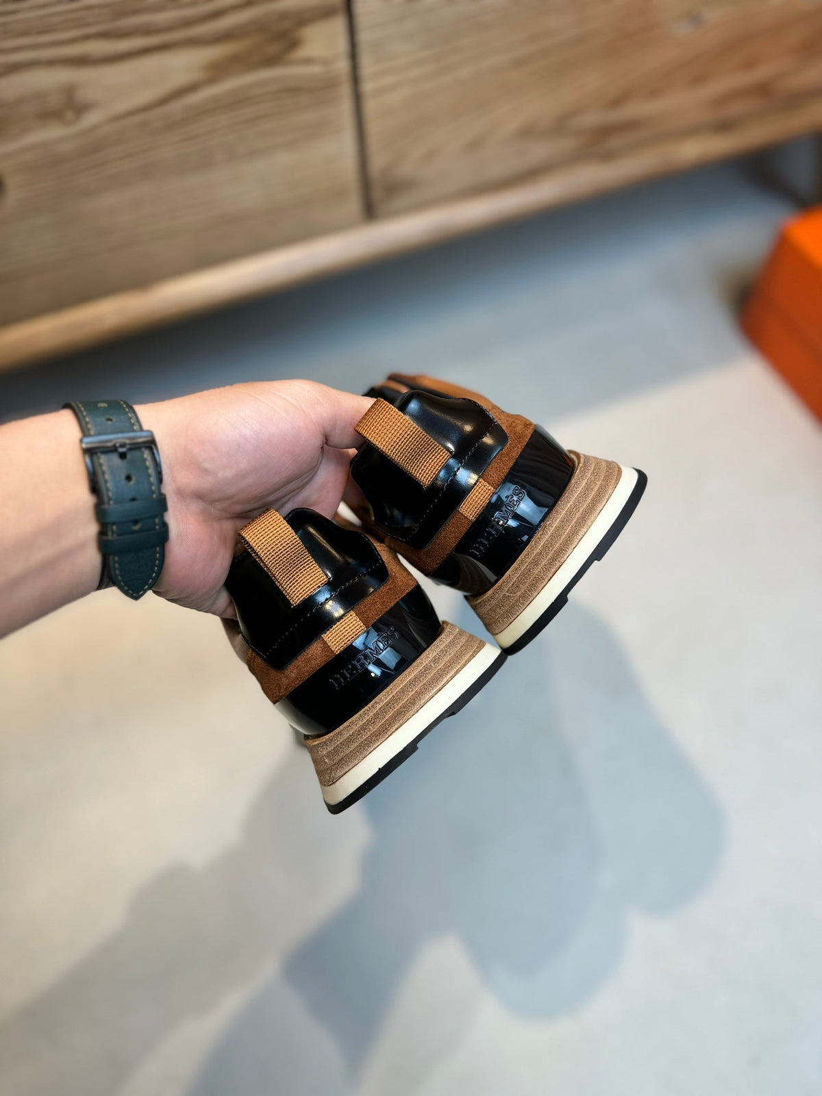 HM INTERACTIVE LACE-UP SNEAKER TAWNY CALFSKIN