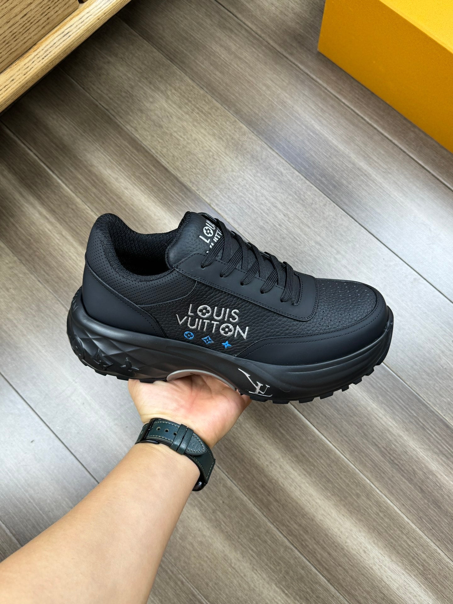 LV SPORT SNEAKER IN BLACK CALFSKIN WITH LOGO