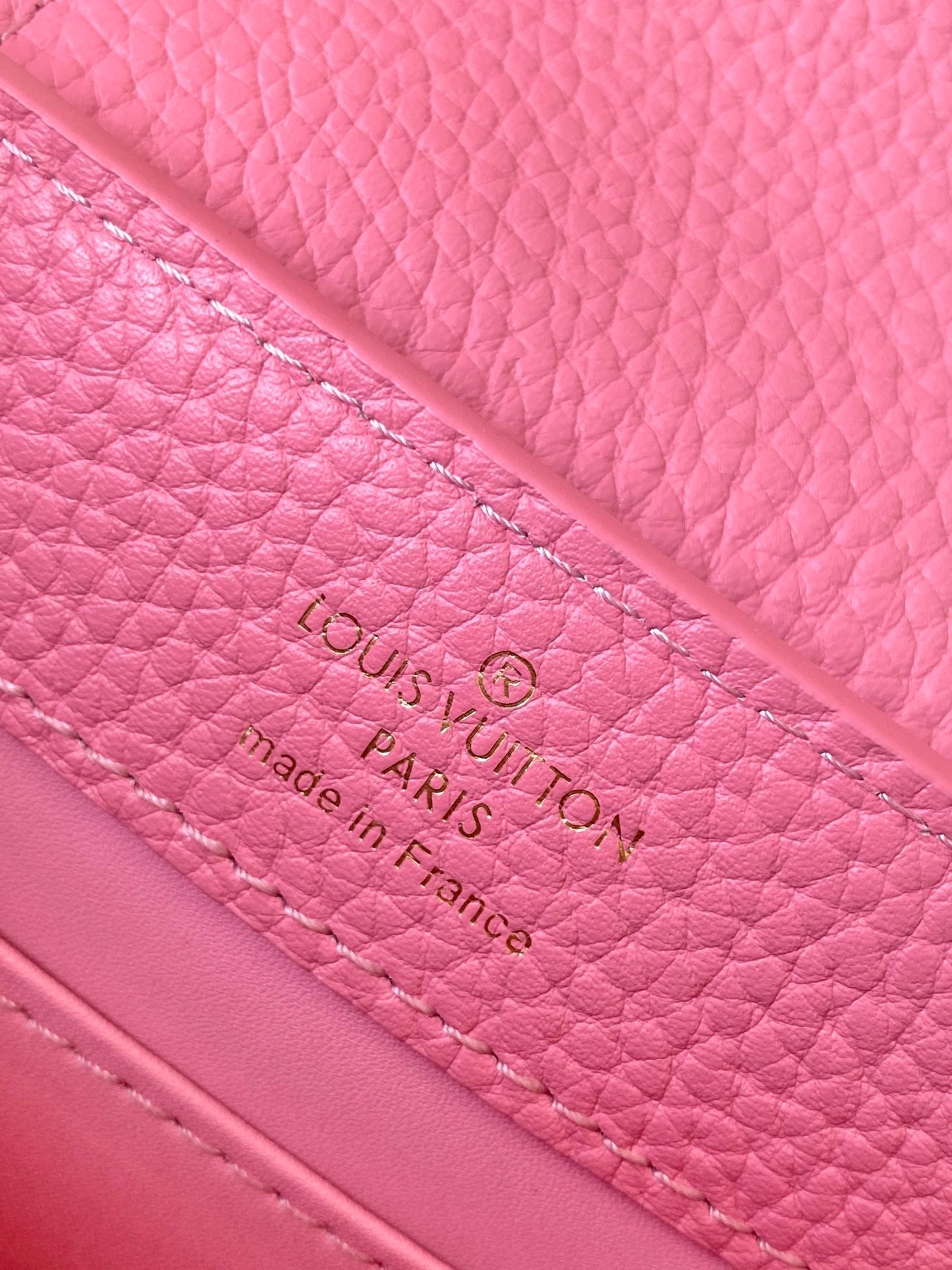 Capucines BB 21 cm Bag Pink Taurillon leather 251680