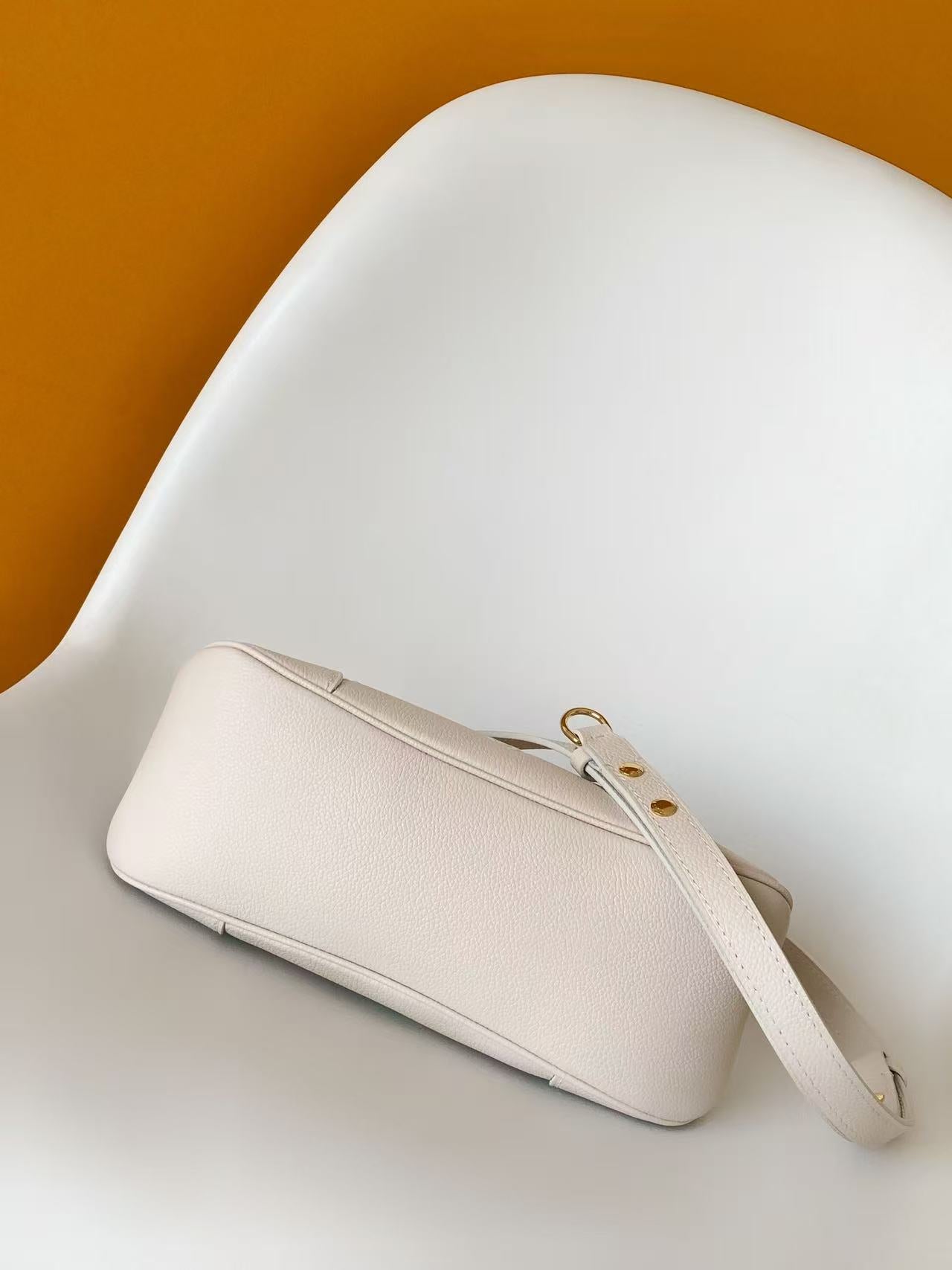 LV 2026 Boulogne PM Bag 29cm Cream Green Monogram Empreinte Leather 281403