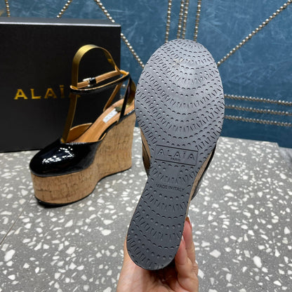 ALAIA WEDGE PUMP 15 CM IN BLACK LAMBSKIN AND BEIGE RUBBER