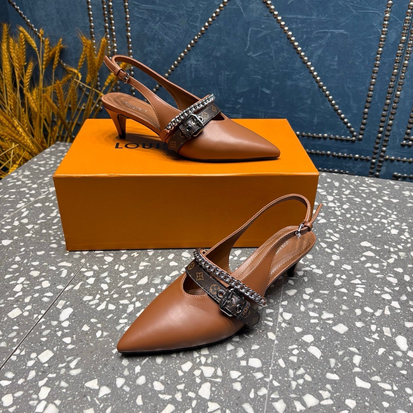 LV 26ss Slingback 45 Brown Cowhide 628431