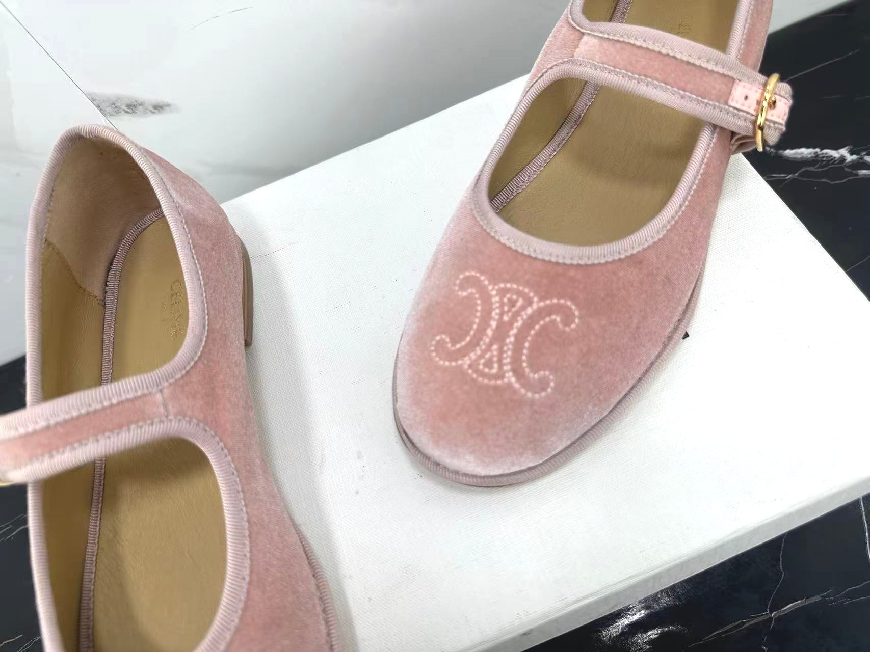 Celine 25 Eve Triomphe Ballet Flat Pink Velvet 547724