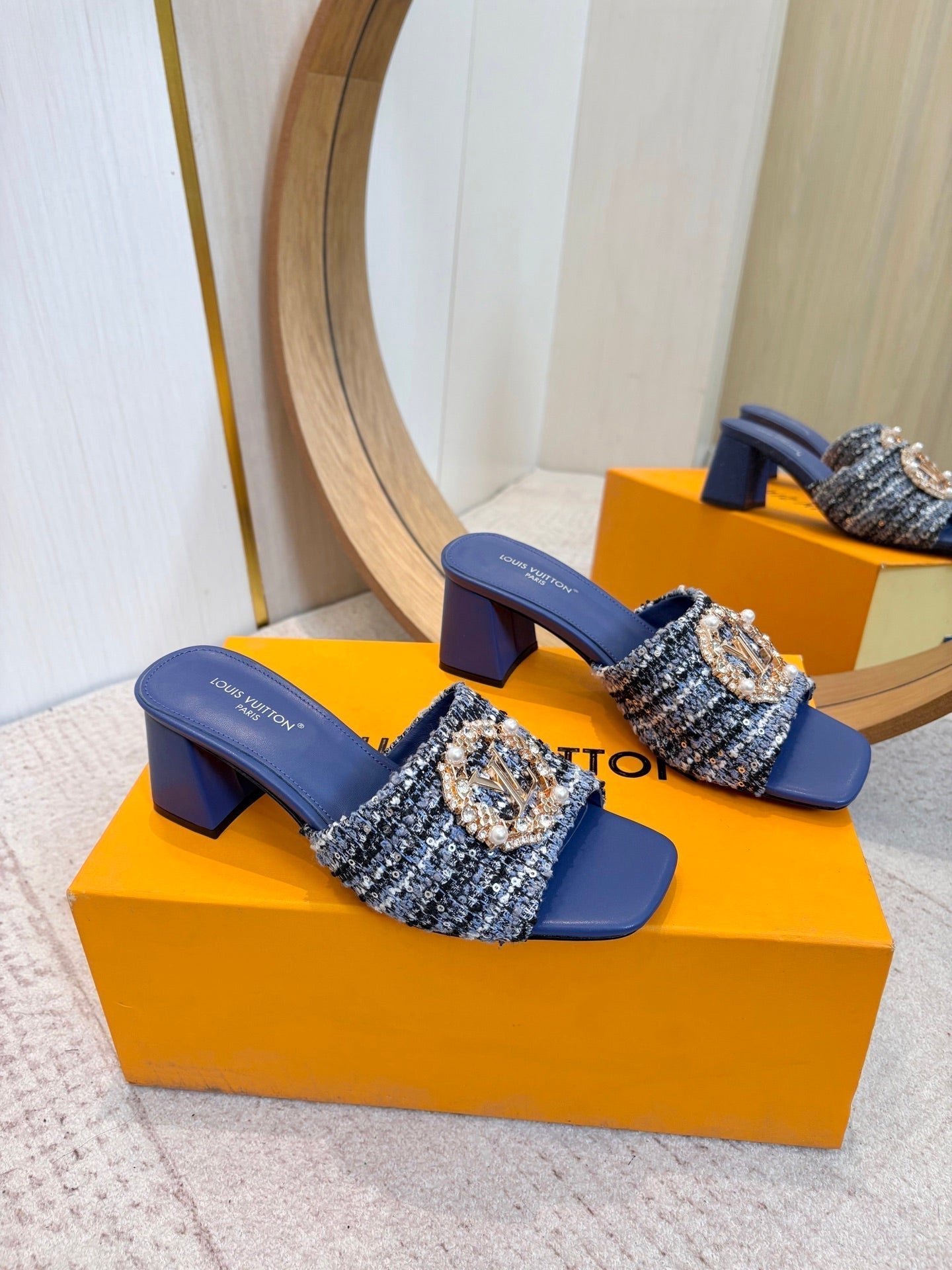 LV 26ss Heel Slippers 65 Dark Blue Tweed Goatskin 671251