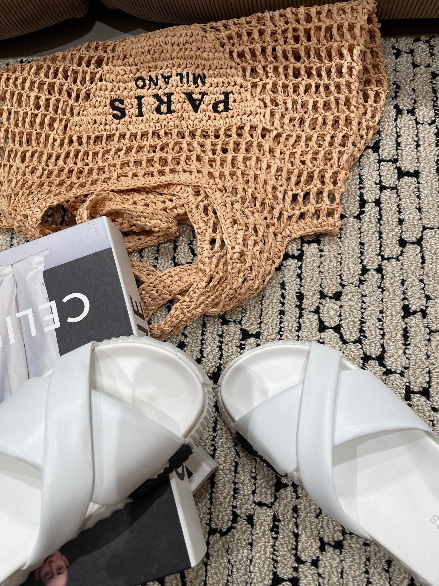 INFRA SANDAL WHITE CALFSKIN