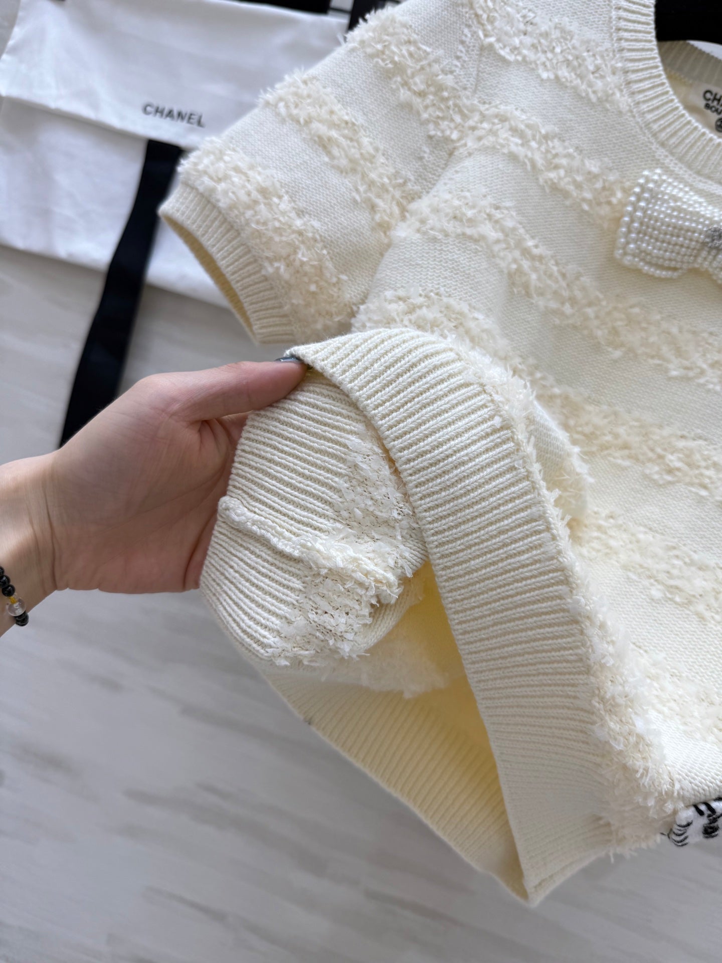 CC Short Sleeve Knitted T-shirt Ivory Imported Fabric