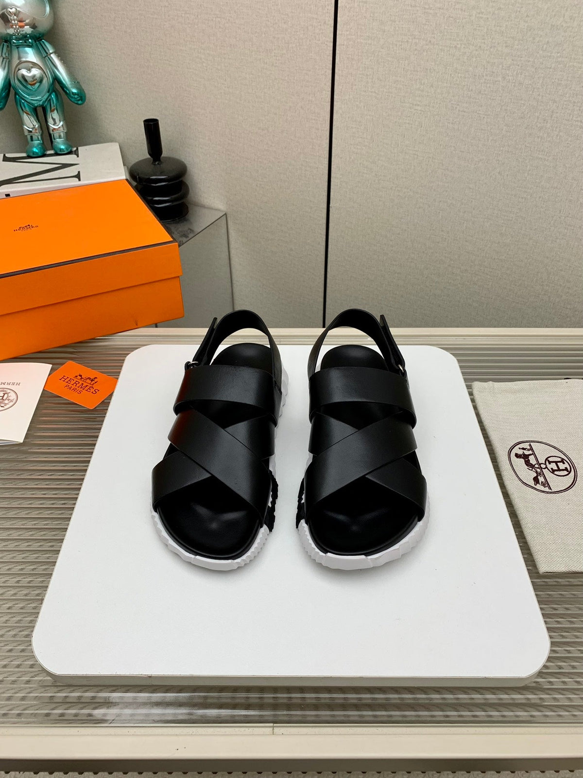 HM 25 Electric Sandal Cowhide and Rubber 245618