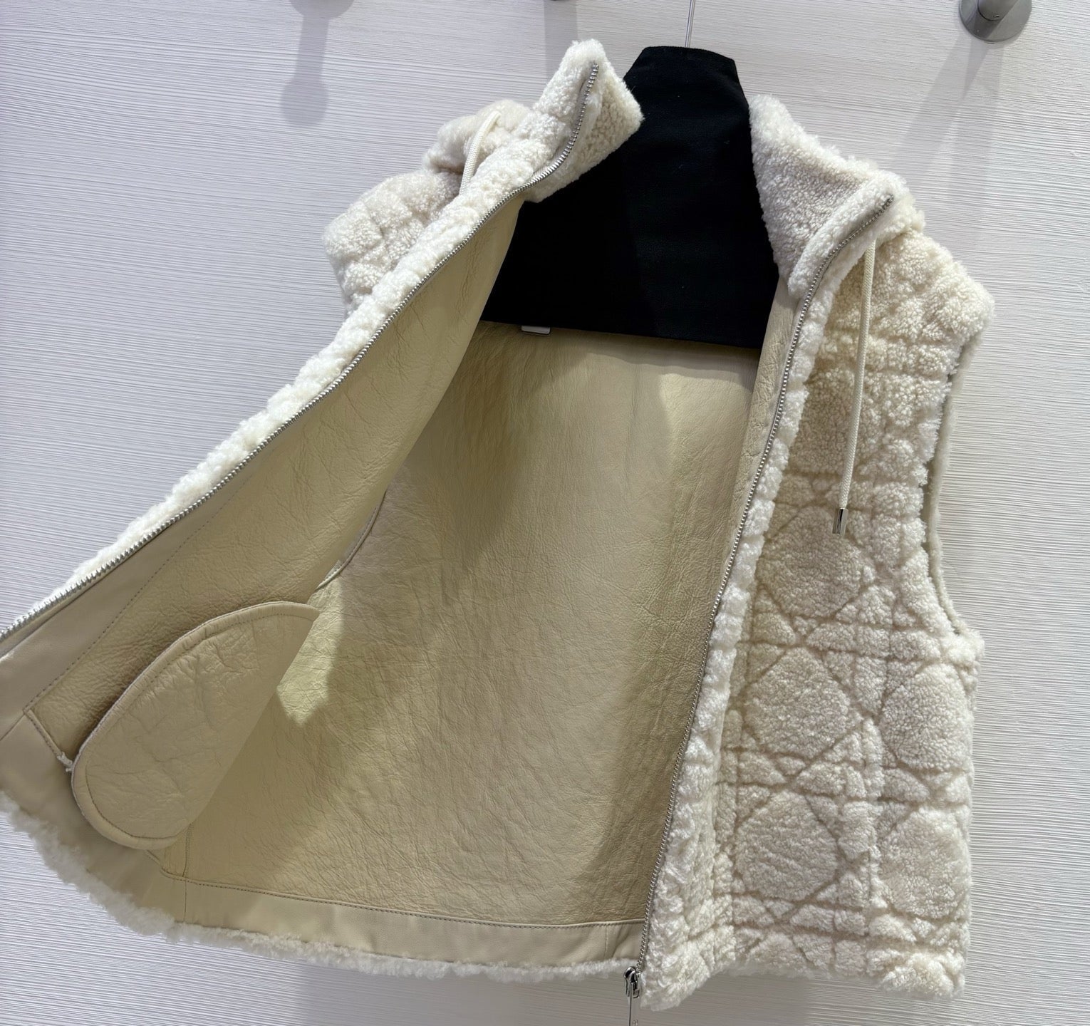 CD 25 Hooded Vest Leather And Fur Ivory White