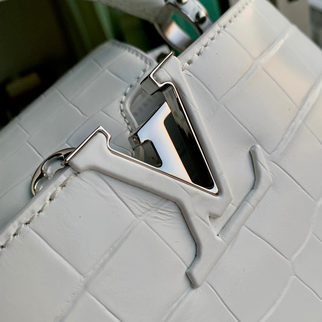 CAPUCINES MINI 21 WHITE CROCODILE EMBOSSED CALFSKIN SILVER HARDWARE