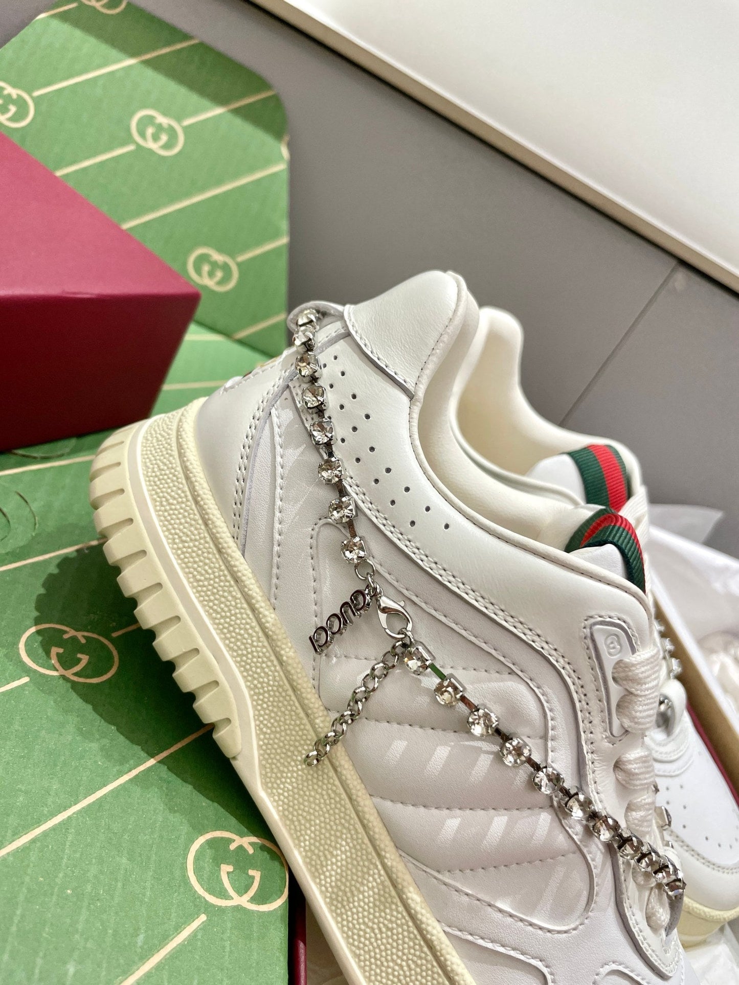 GG 26 Sneaker White Cowhide Chain With Rhinestones 632873