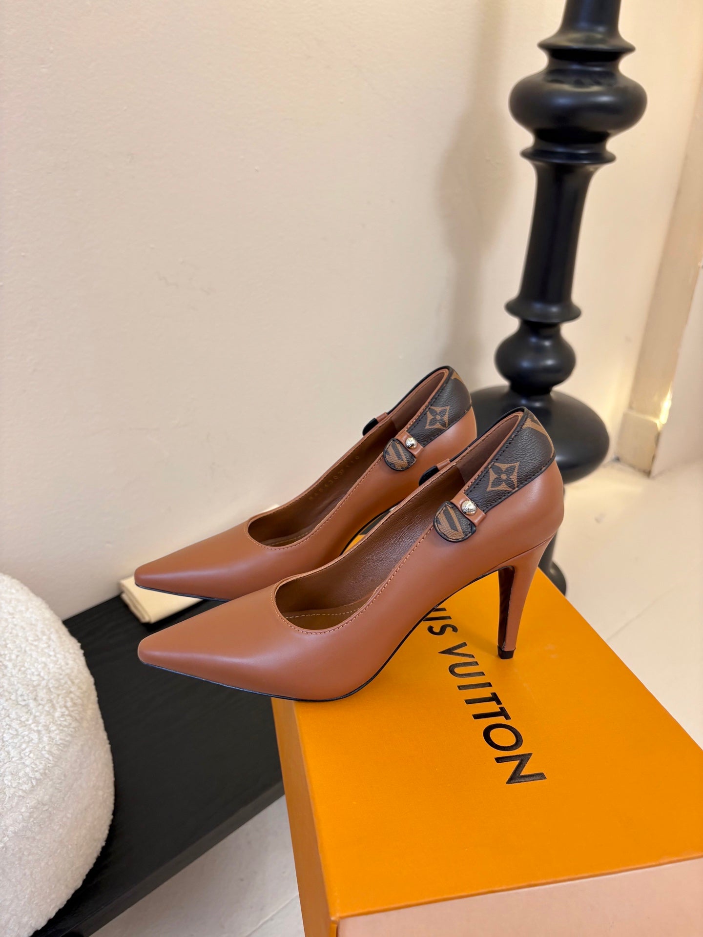 LV 26ss High Heeled Pump 90 Brown Sheepskin 627234