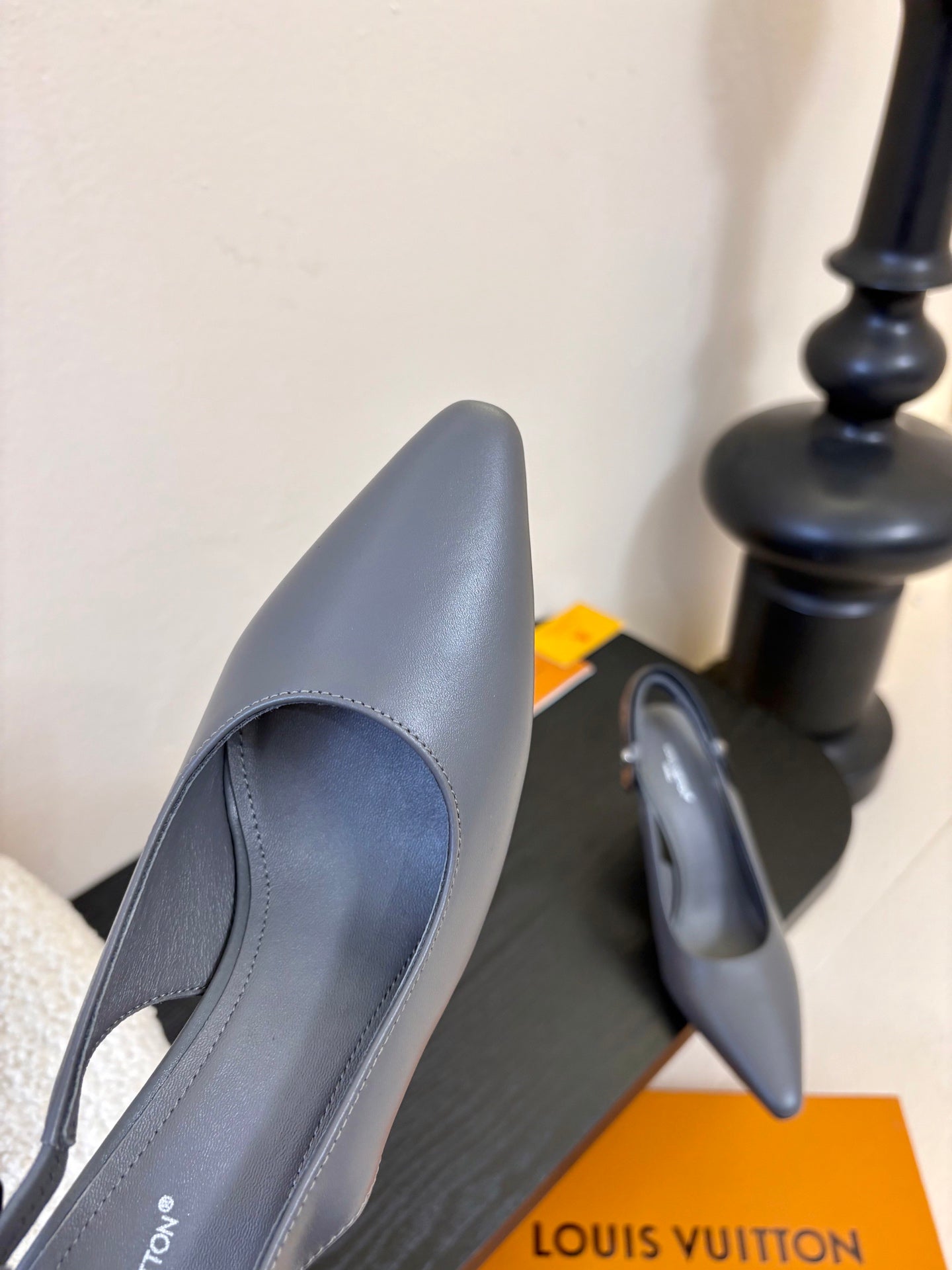 LV 26ss Legacy Slingback 90 Gray Sheepskin 627236