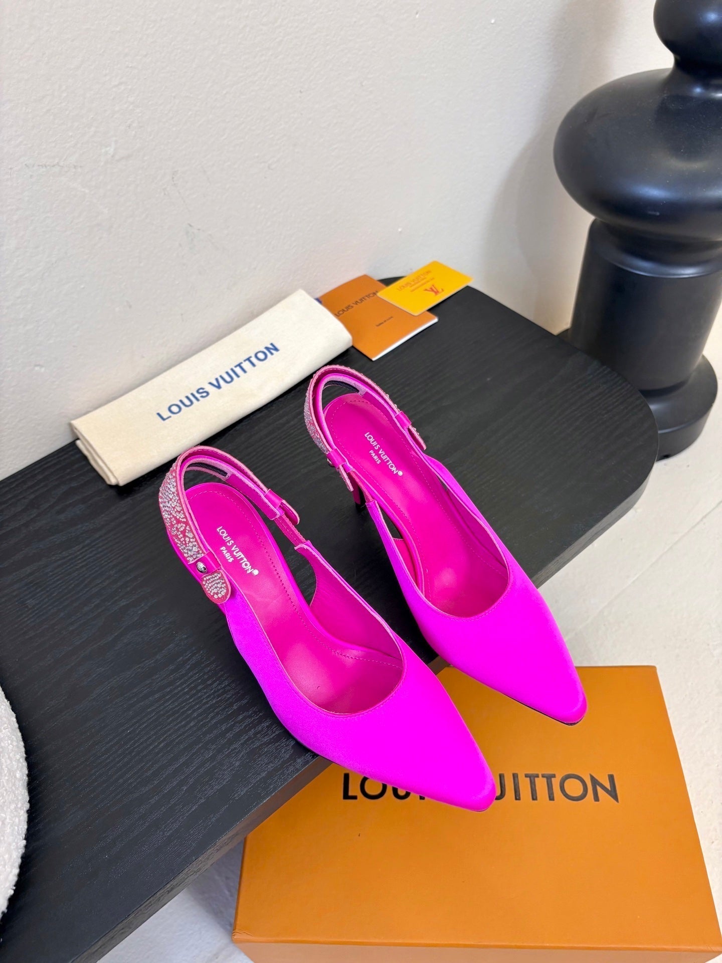 LV 26ss Legacy Slingback 90 Hot Pink Silk 627243