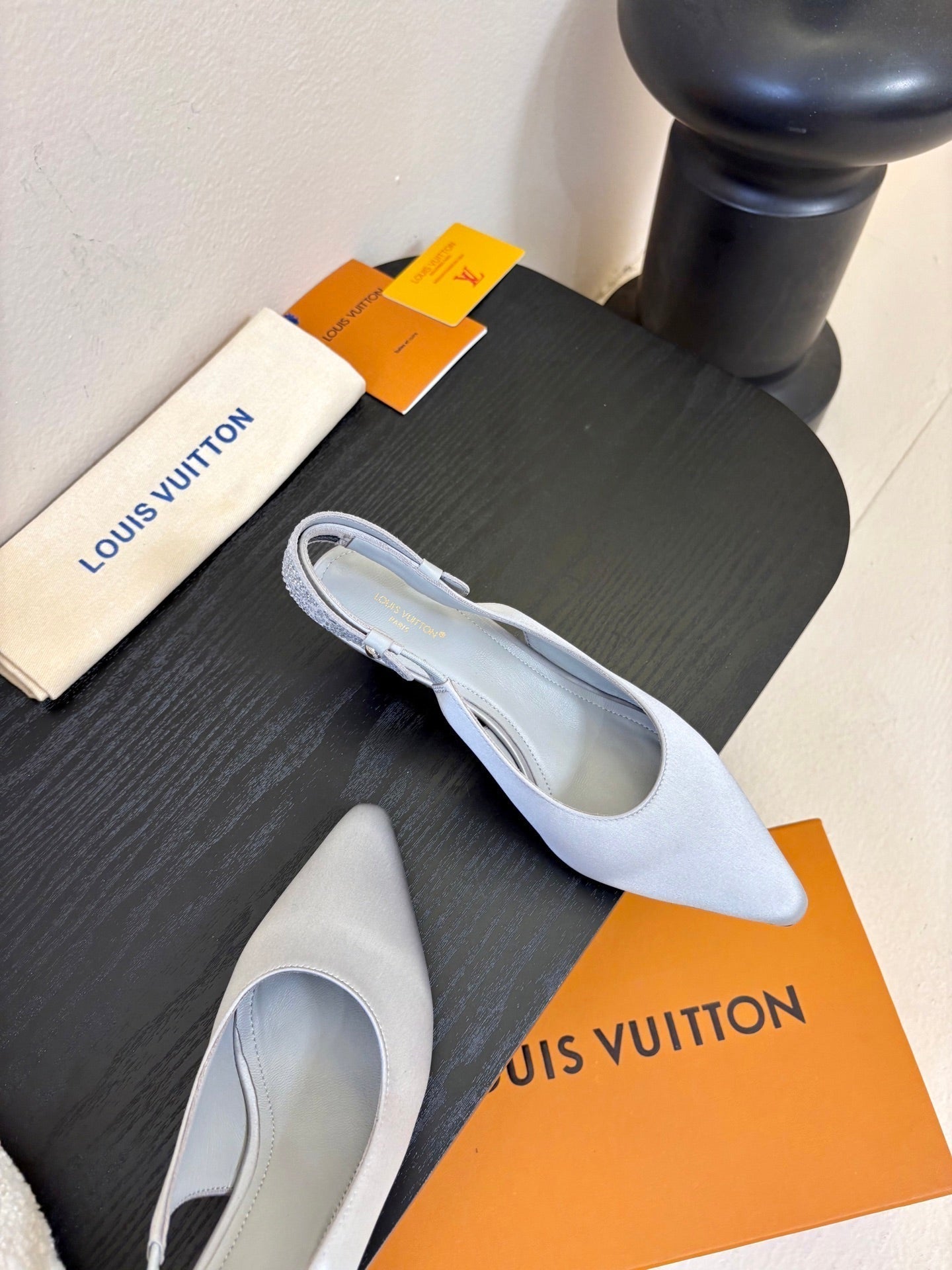LV 26ss Legacy Slingback 60 Light Gray Silk 627246