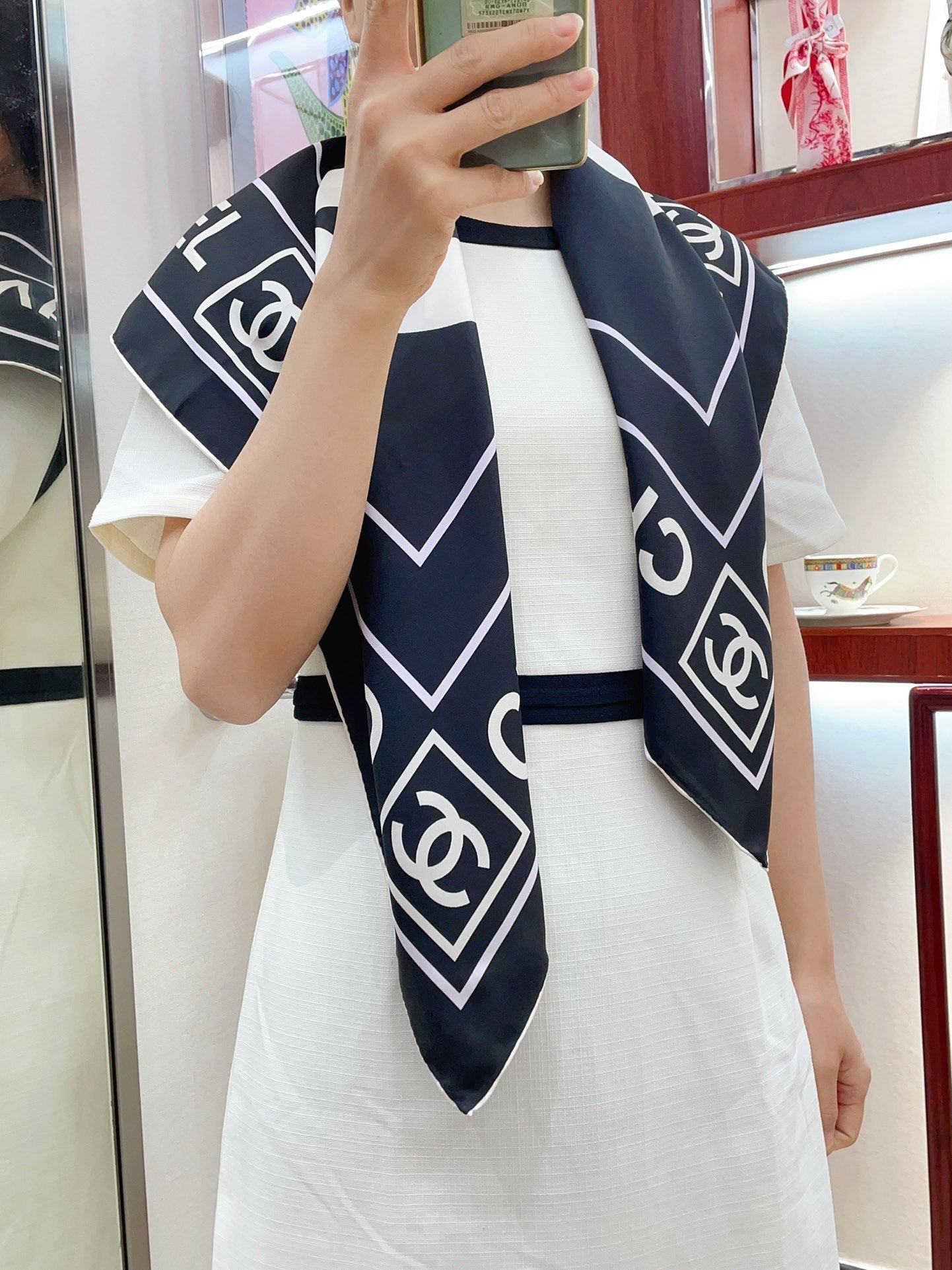 CC Square Scarf 90 CM In Black Mix White Silk Twill  167961