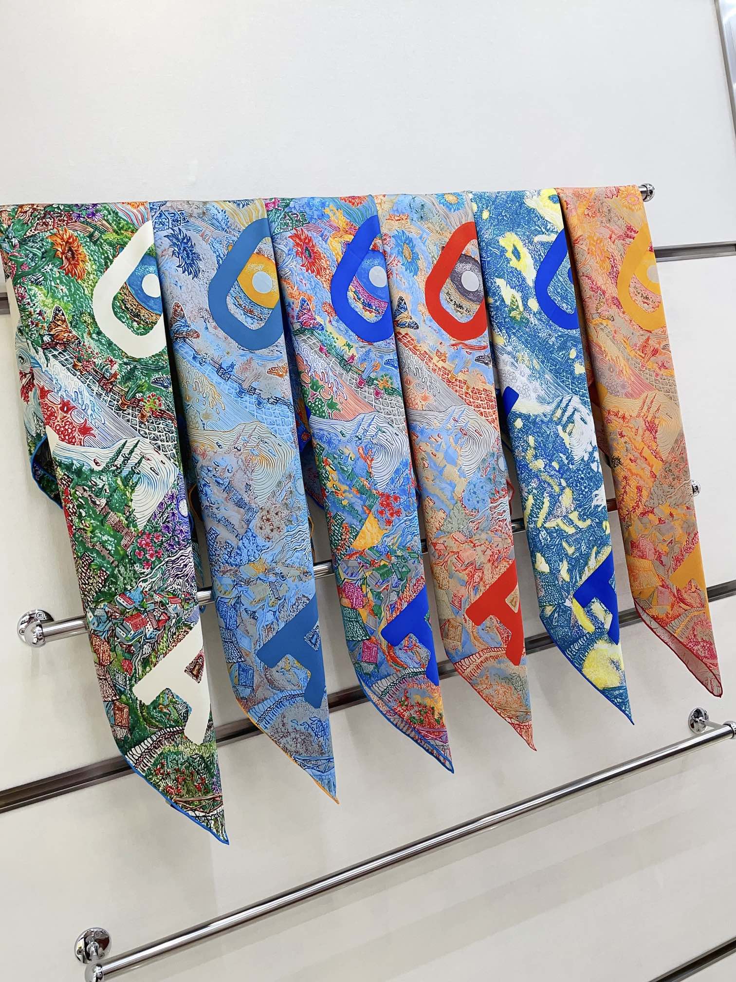 Eleftheria Scarf 90 CM In Colorful Silk Twill  193834