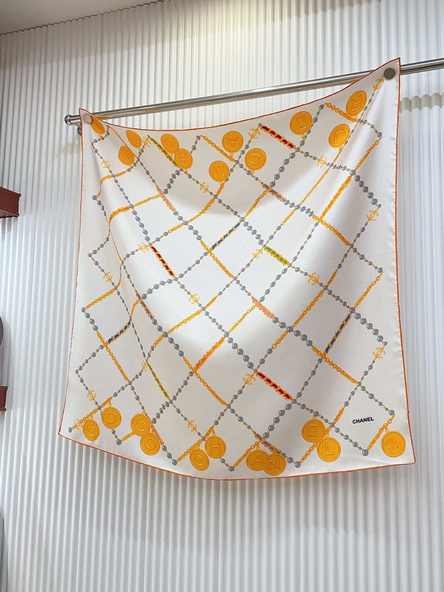 CC Square Scarf 90 CM In White Mix Yellow Silk Twill 176345