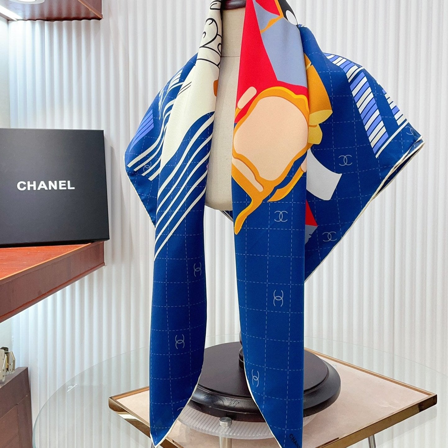 CC Square Scarf 90 CM In Dark Blue Colorful Silk Twill 187427