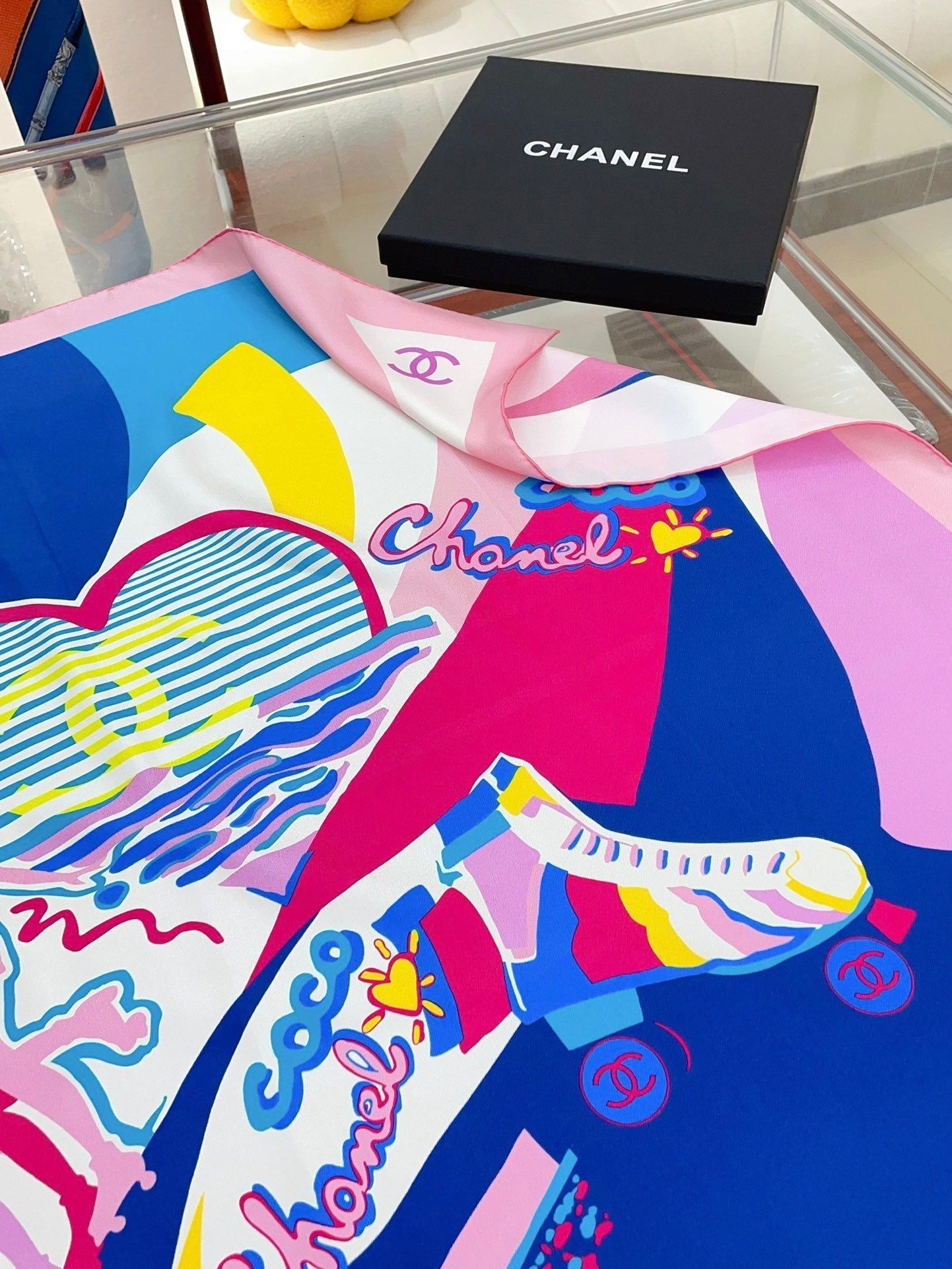 CC Square Scarf 90 CM In Colorful Silk Twill 196207