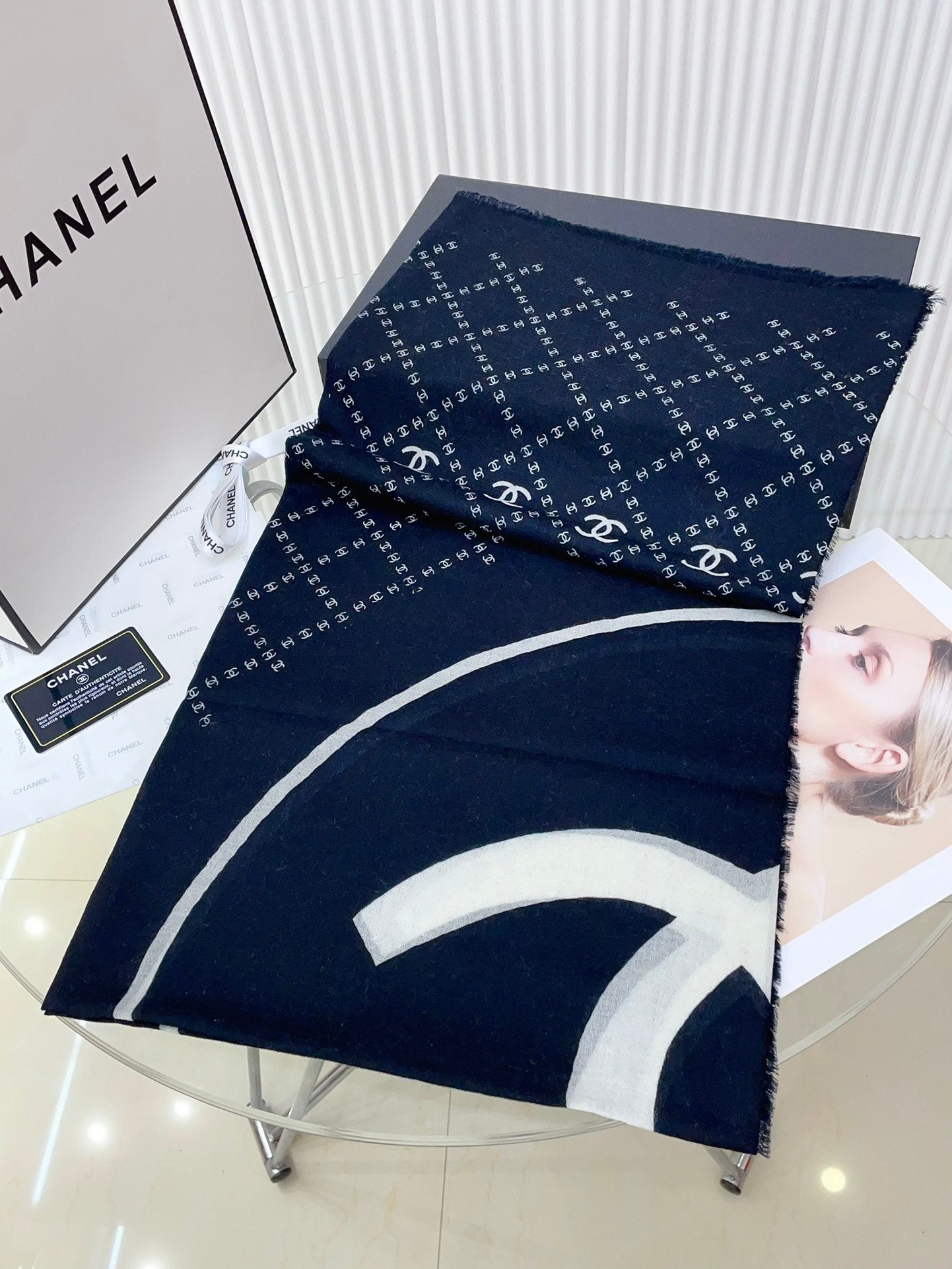 CC Square Scarf 140 CM In Black With White Logo Cashmere 300443