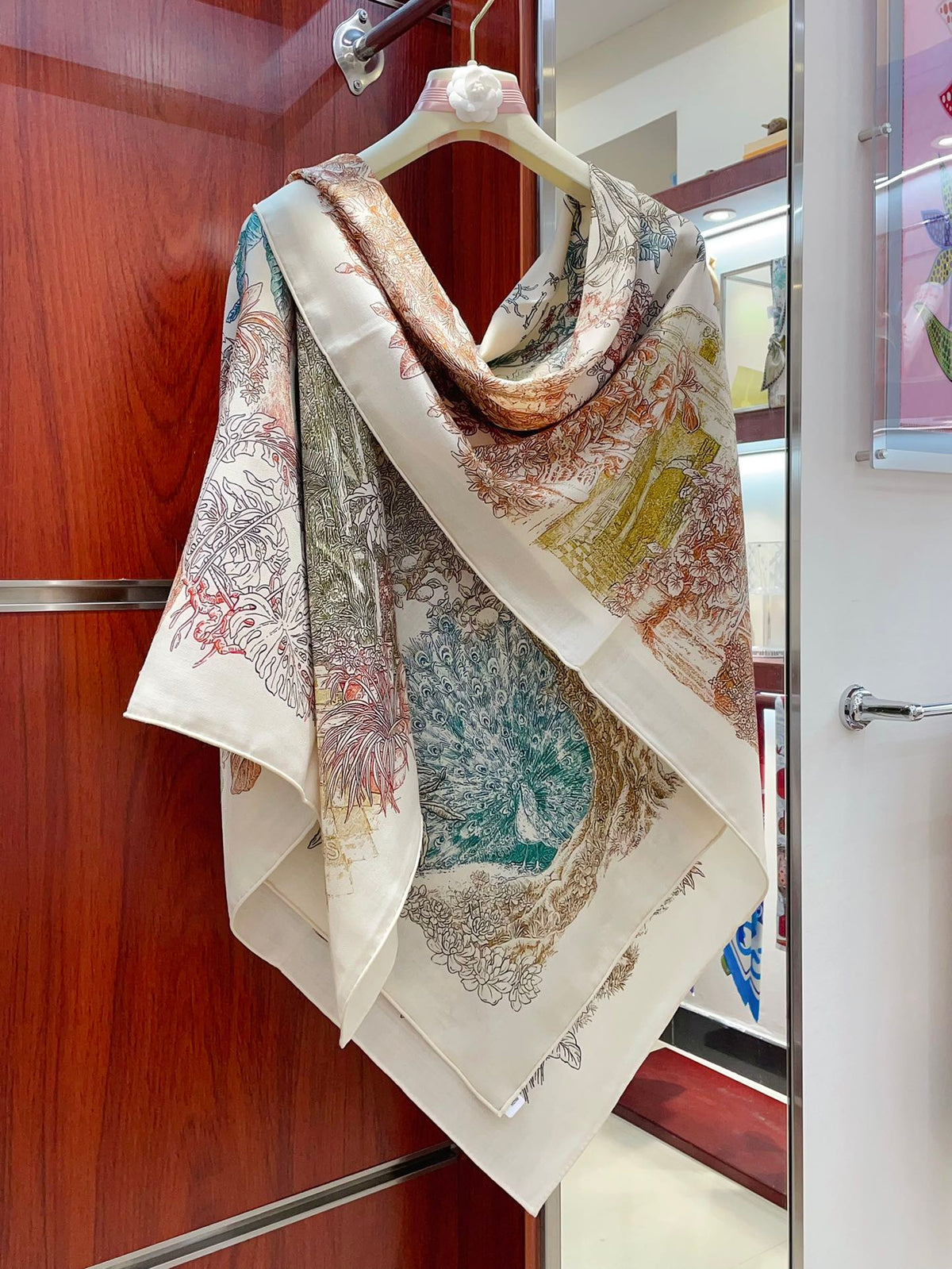 Le Jardin De Leila Au Bloc Shawl 135 CM In Colorful Cashmere And Silk 316261