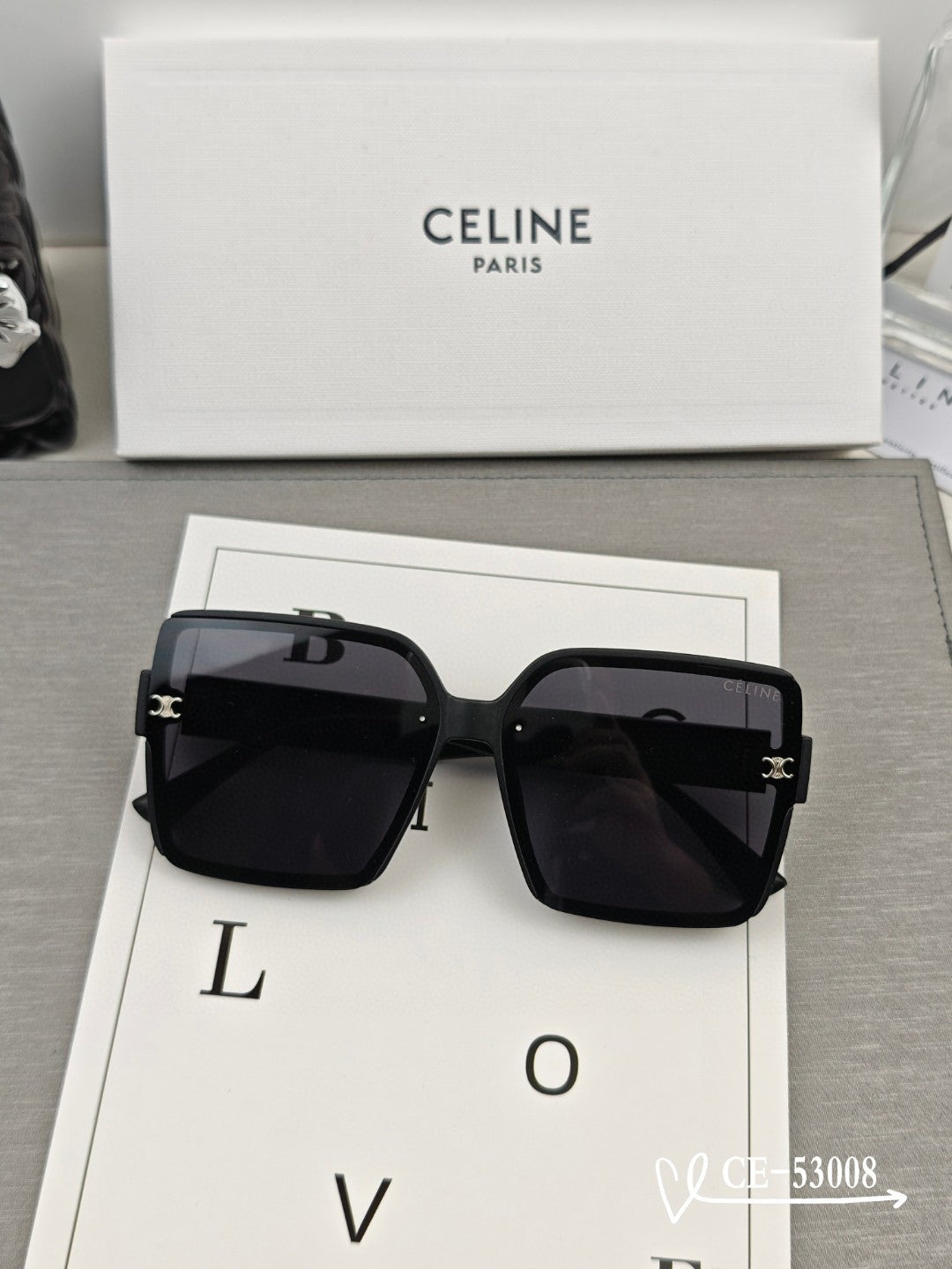 TRIOMPHE SQUARE SUNGLASSES 53008 IN ACETATE