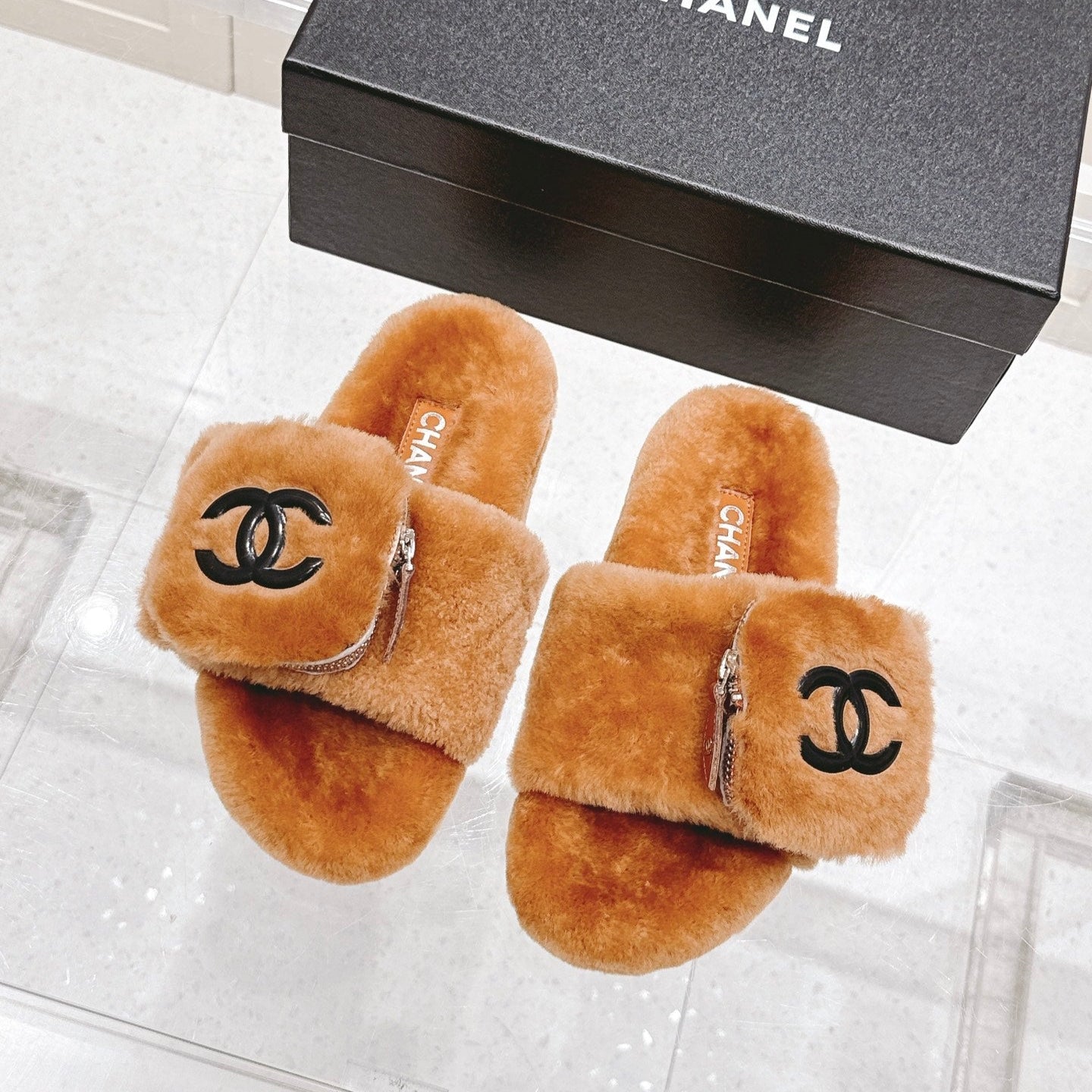 Chanel 25A Early Autumn Slippers Brown Wool 393080
