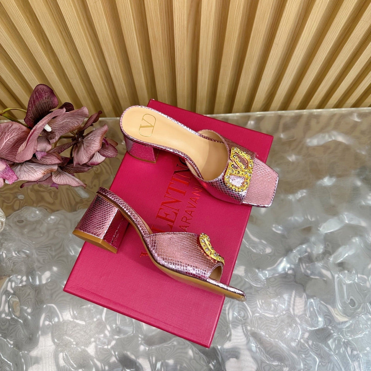 VT 25 Vlogo Mule Pink Snakeskin Leather 331929