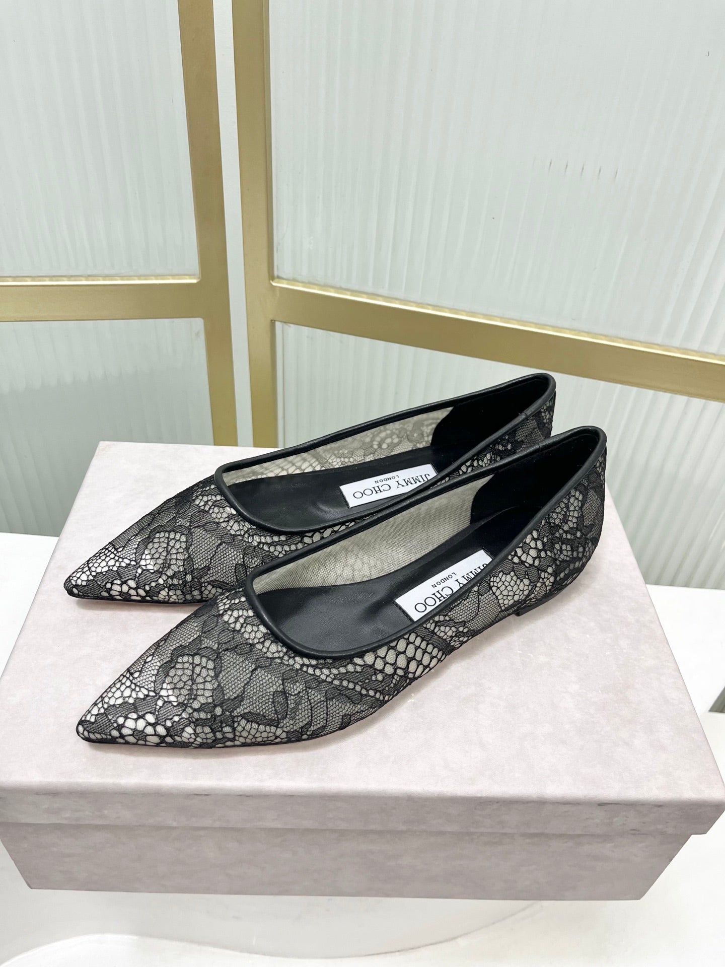Jimmy 26s Ballet Flats Black Lace Sheepskin 605958