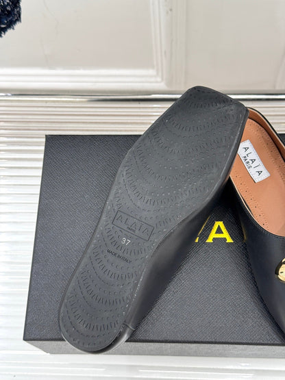 Alaia Slipper With Gold Hardware Black Calfskin 293201