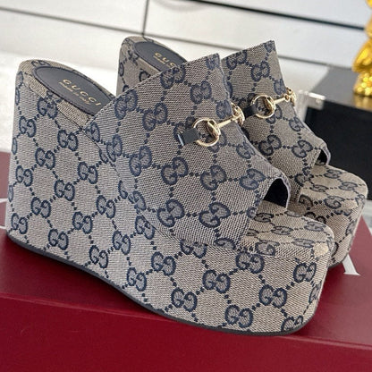 GC Wedge With Horsebit Sandal Gray Blue Canvas 292420