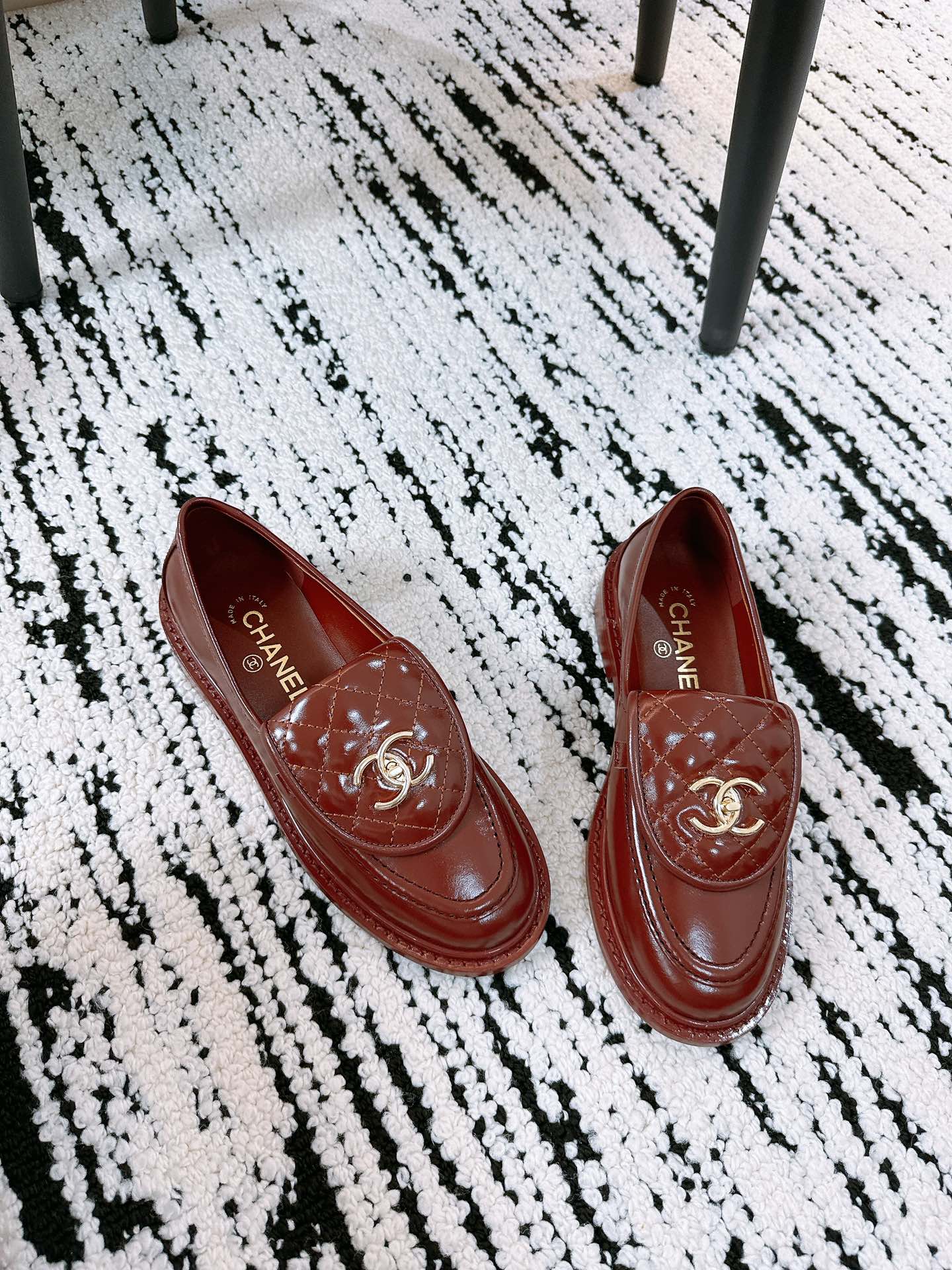 CC Moccasins 25mm In Brown Red Glossy Lambskin 144645